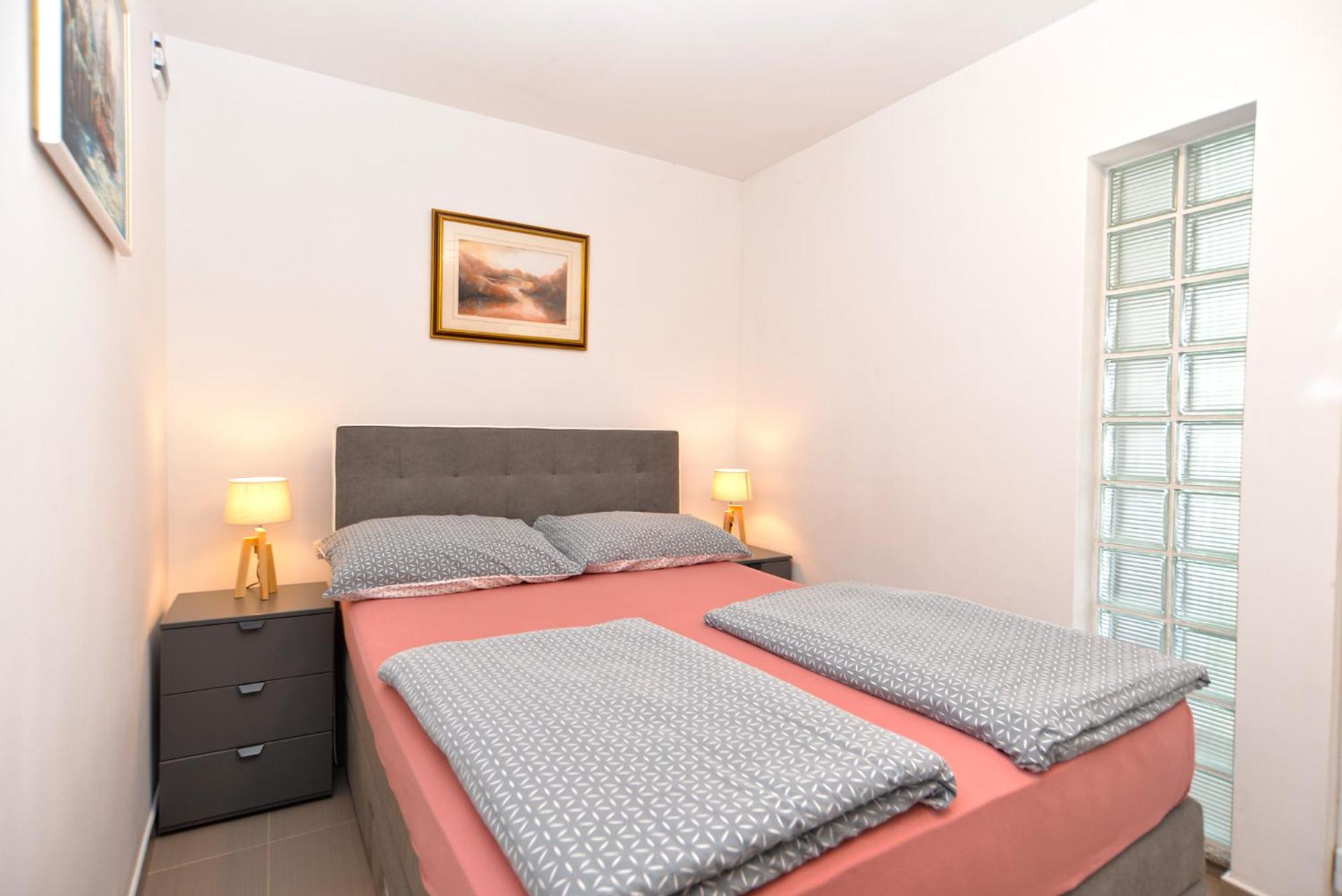 Photo 68