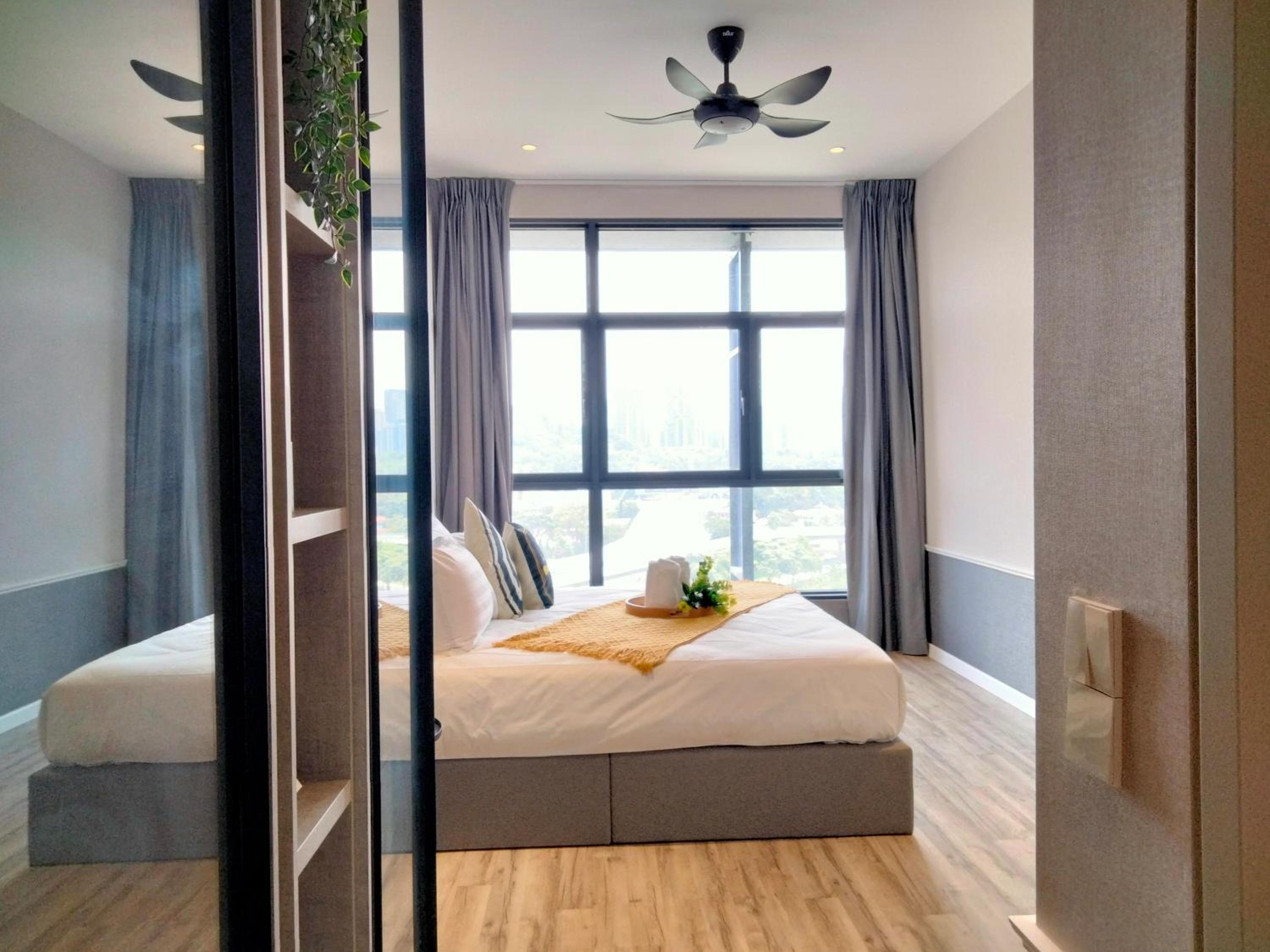 Millerz Square 2Br 4pax MidValley, Old Klang Road