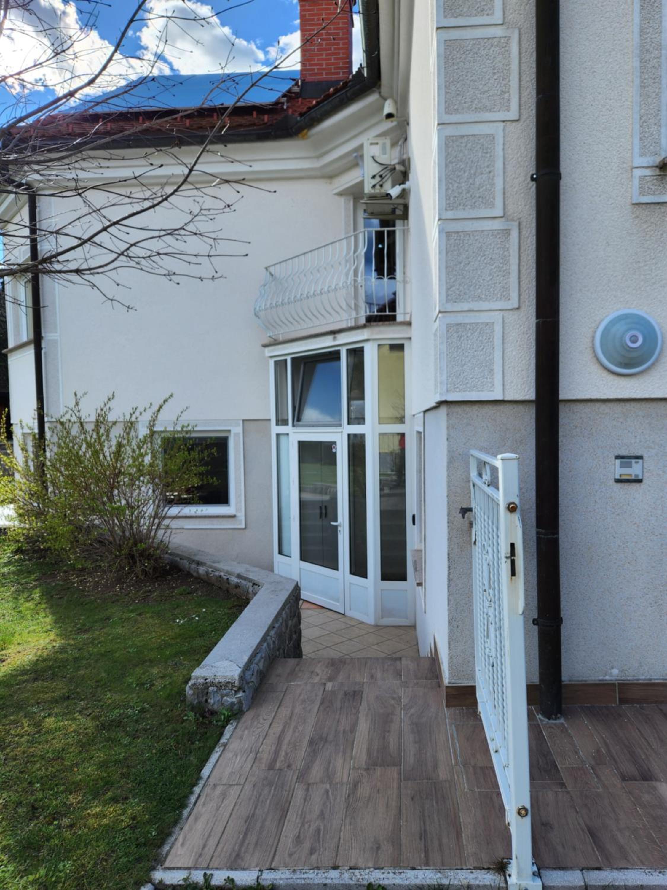 Apartma Nika view 3