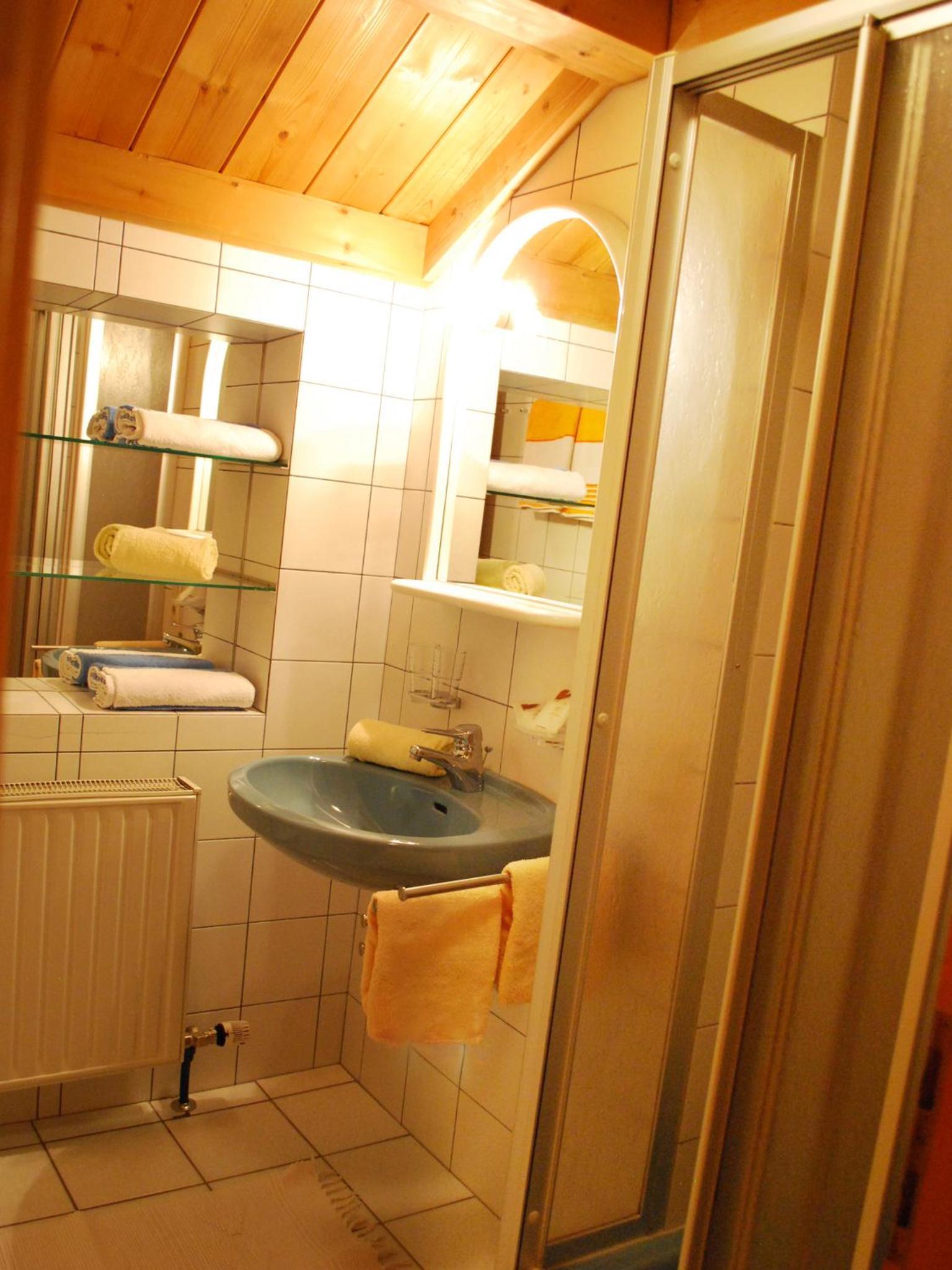 Photo 38