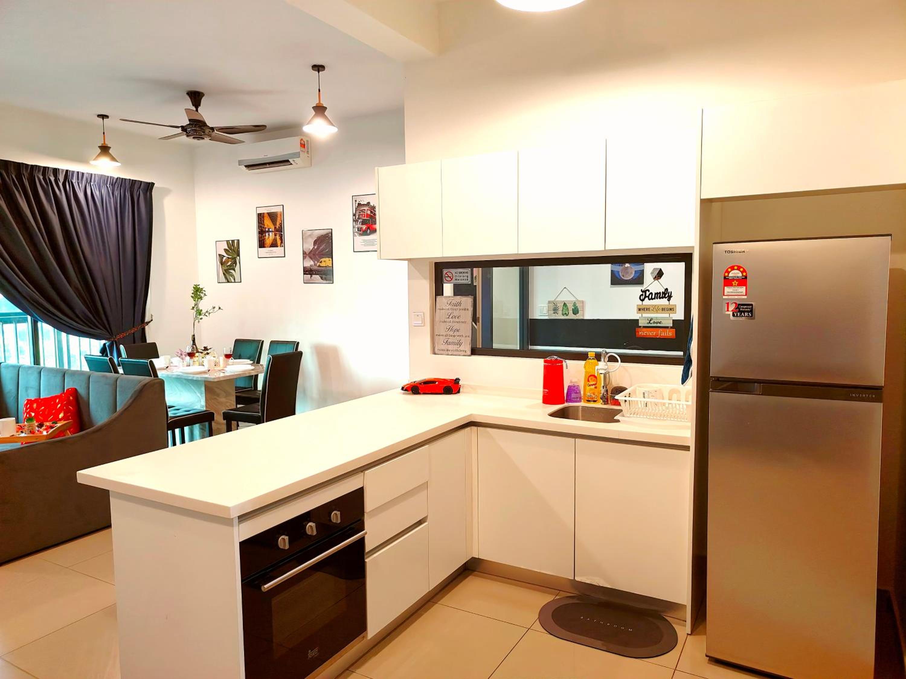 Citizen Execetive Suite - Old Klang Road