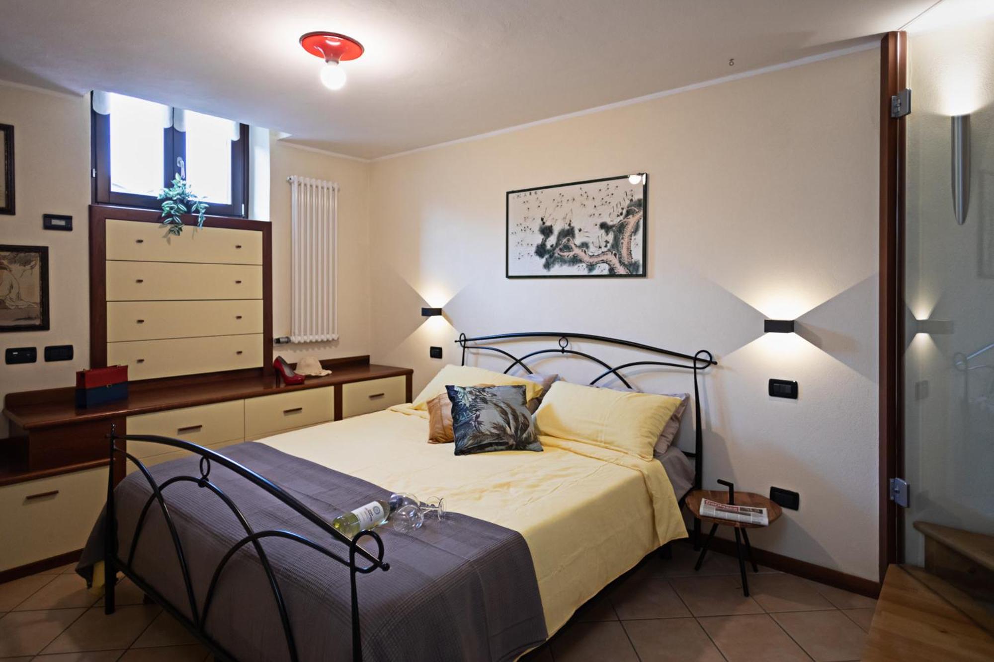 IL BORGO 48 - Regarda Travel view 3