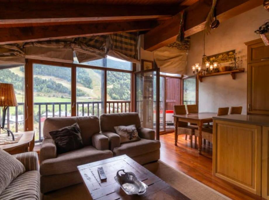 Bombonera romántica con vistas a Grandvalira