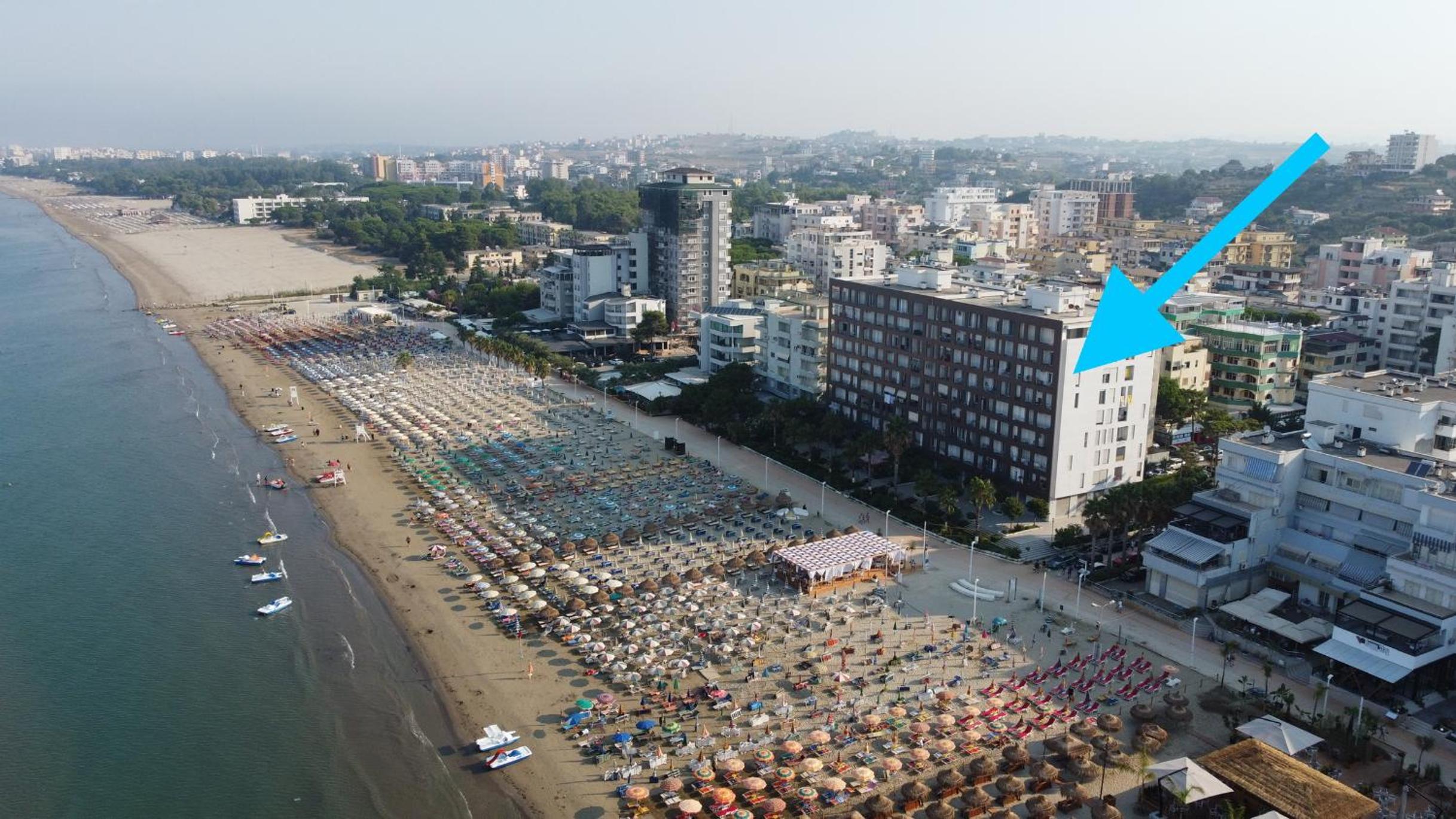 Merville Apartment 6