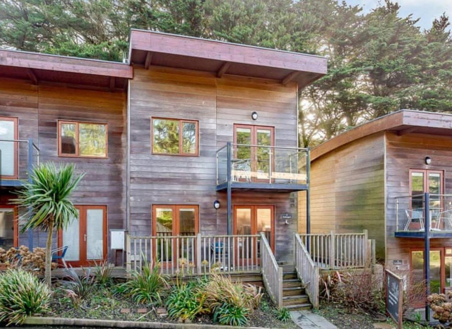 Hotel House 5 Ironcroft - Modern Pet Friendly&hottub, Walk To Beach&village