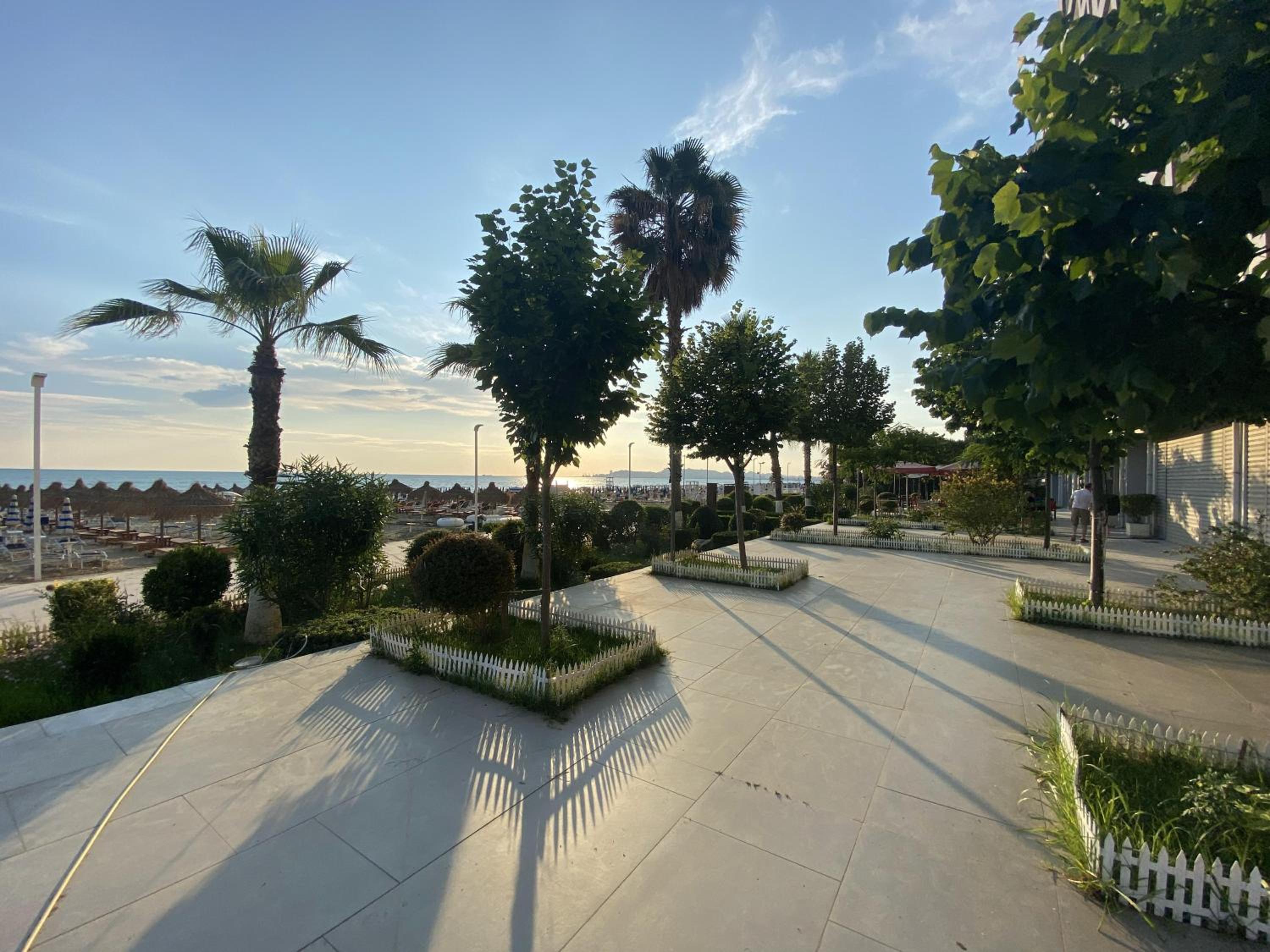 Merville Apartment 5