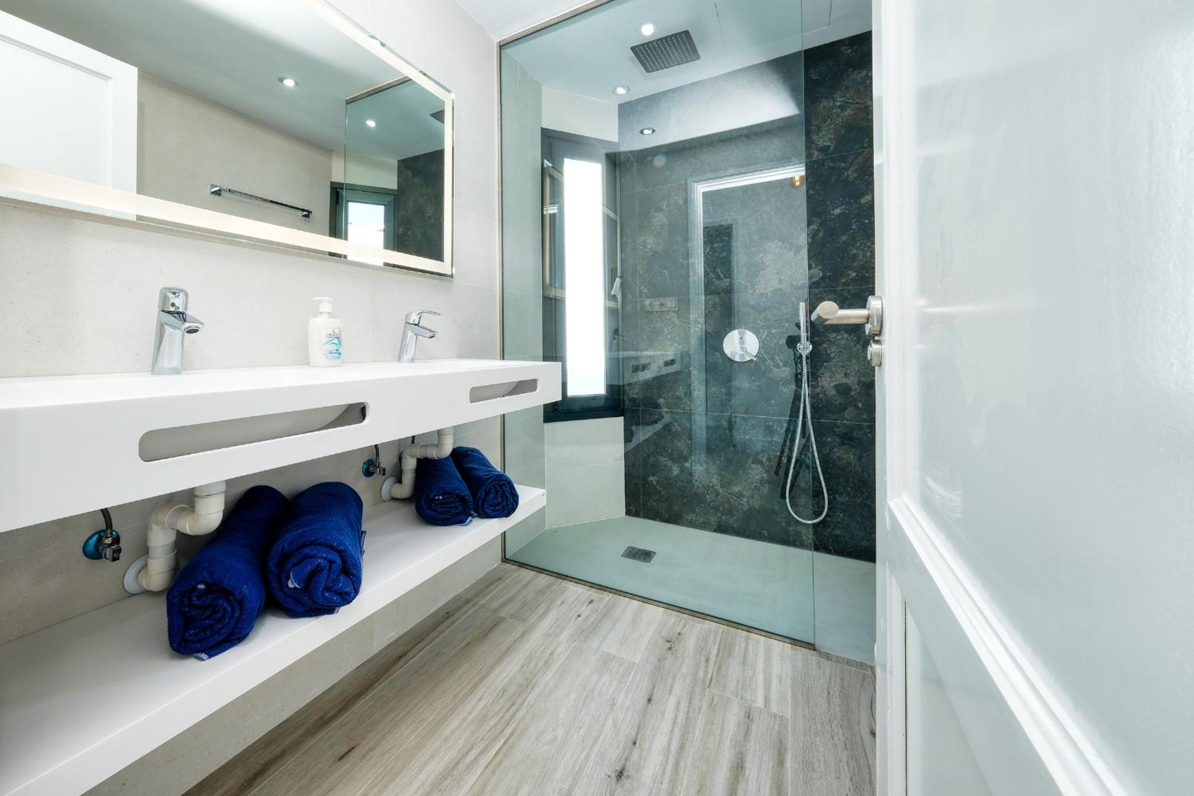 Casa Eva - Private Pool, BBQ & Free Parking By Lanzarote Vacation Homes