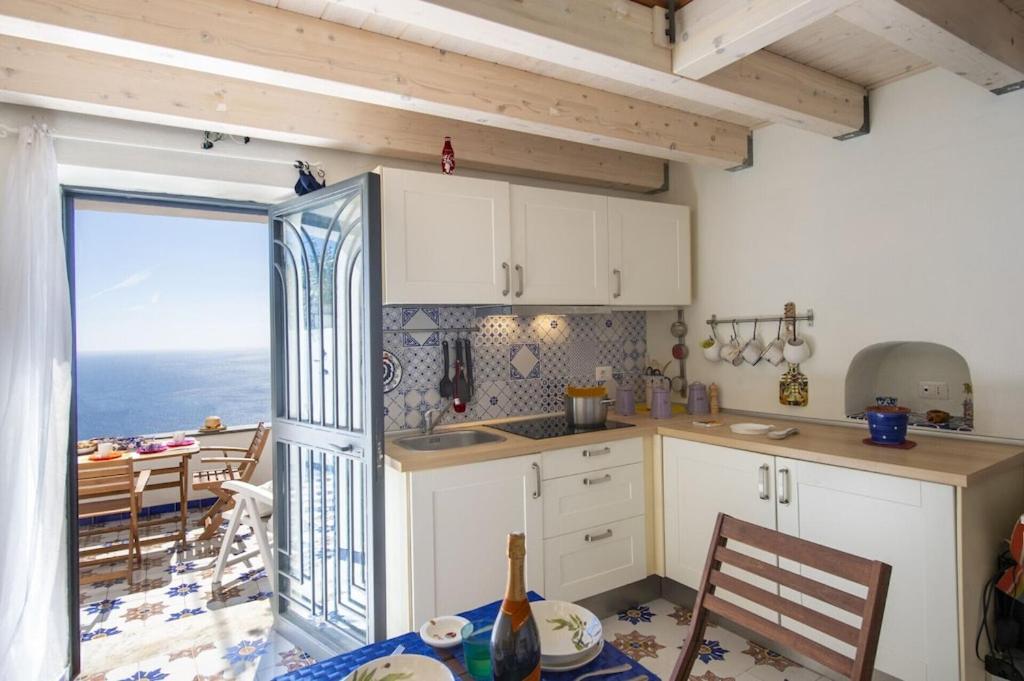 Soleil of Furore in village center photo 4