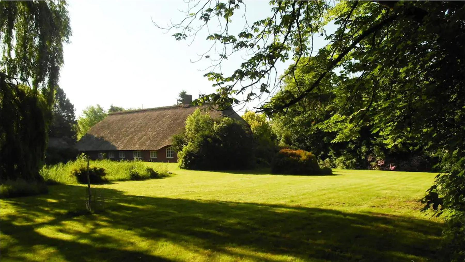 Landhaustraum unter Reet am Jadebusen
