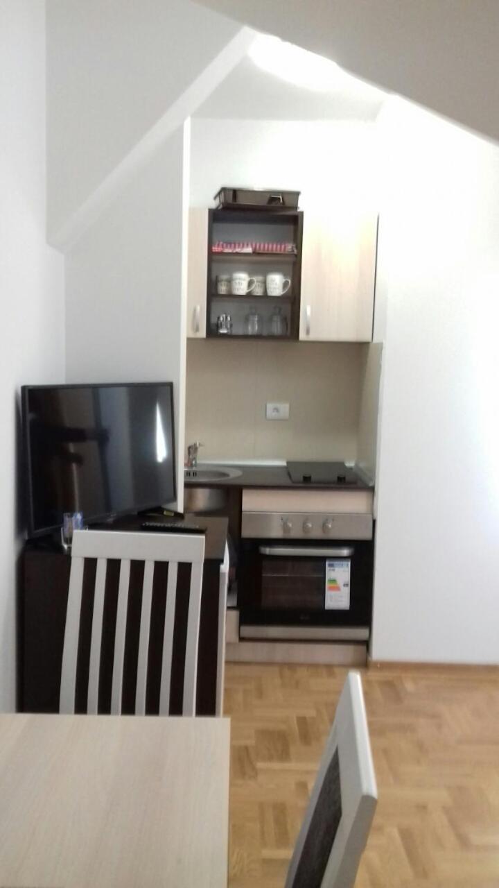 Eros apartmani
