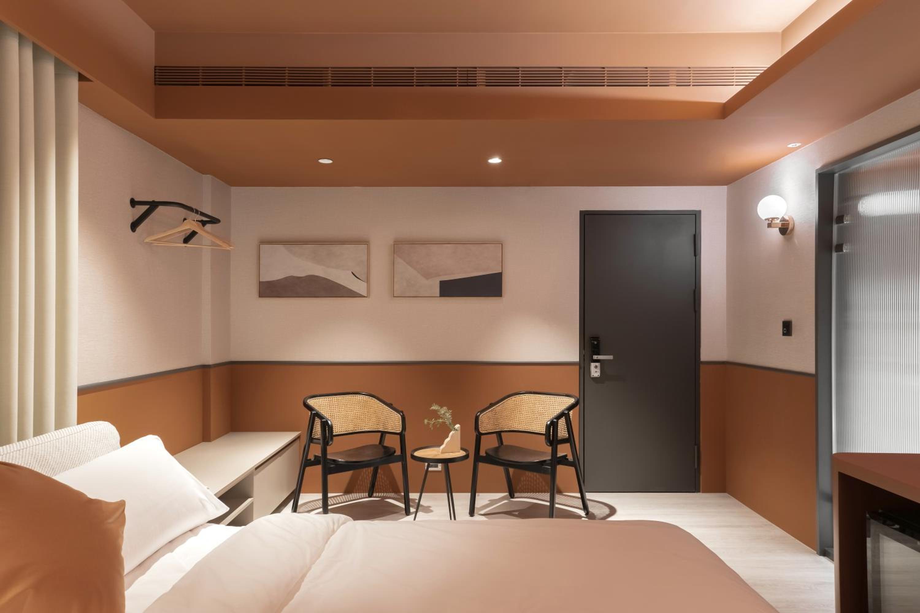 Lin Suites by Olala Homes