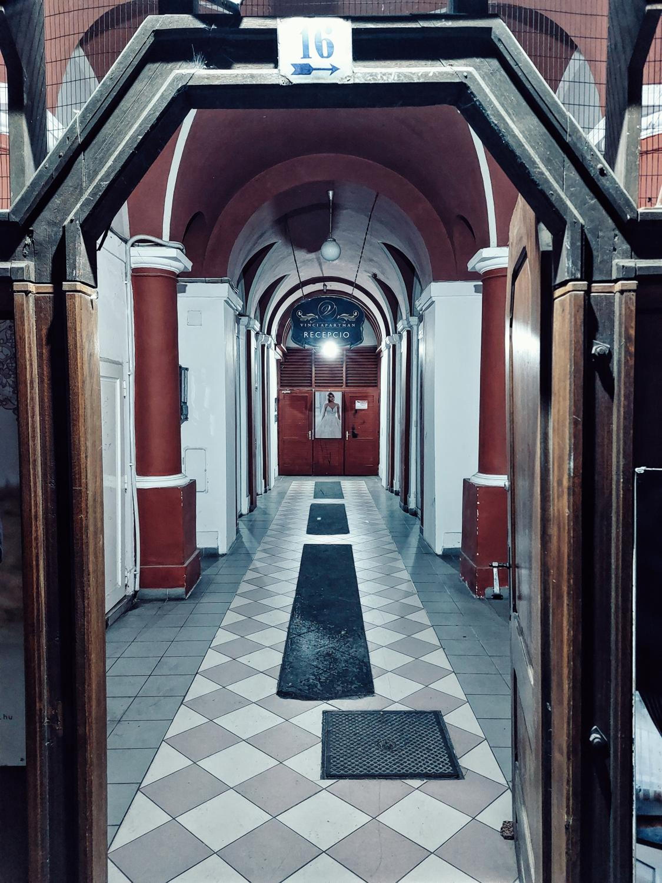 SQUARE 16 - Absolutely Central Location, photo 19