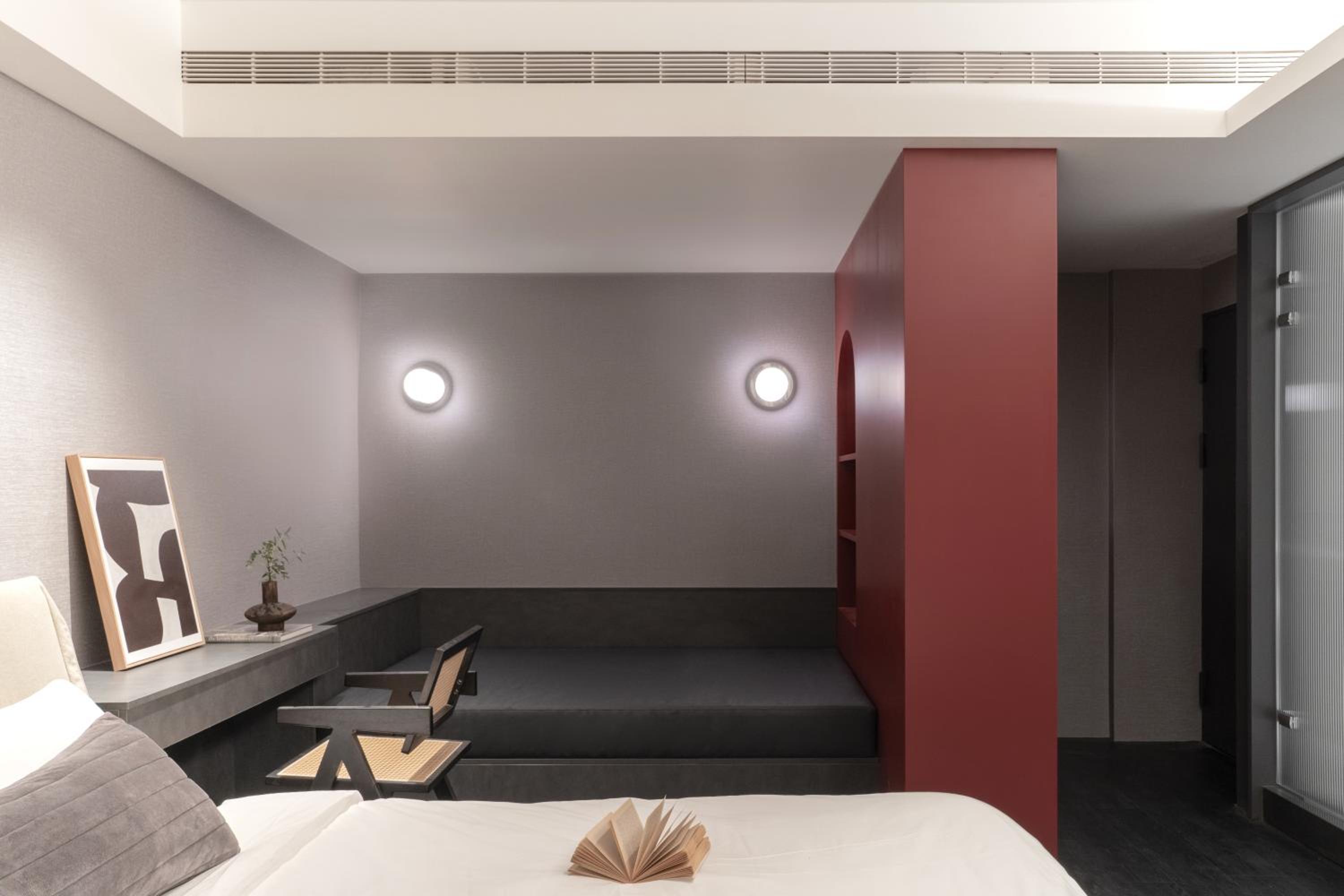 Lin Suites by Olala Homes