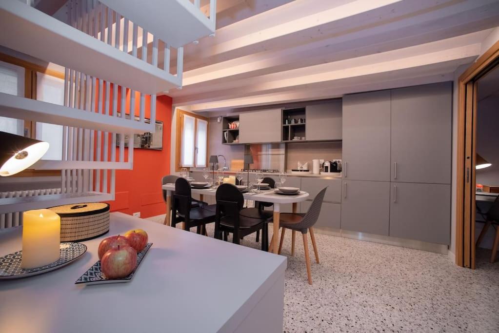 Casa del Carro 2 Grand Terrace Apartment