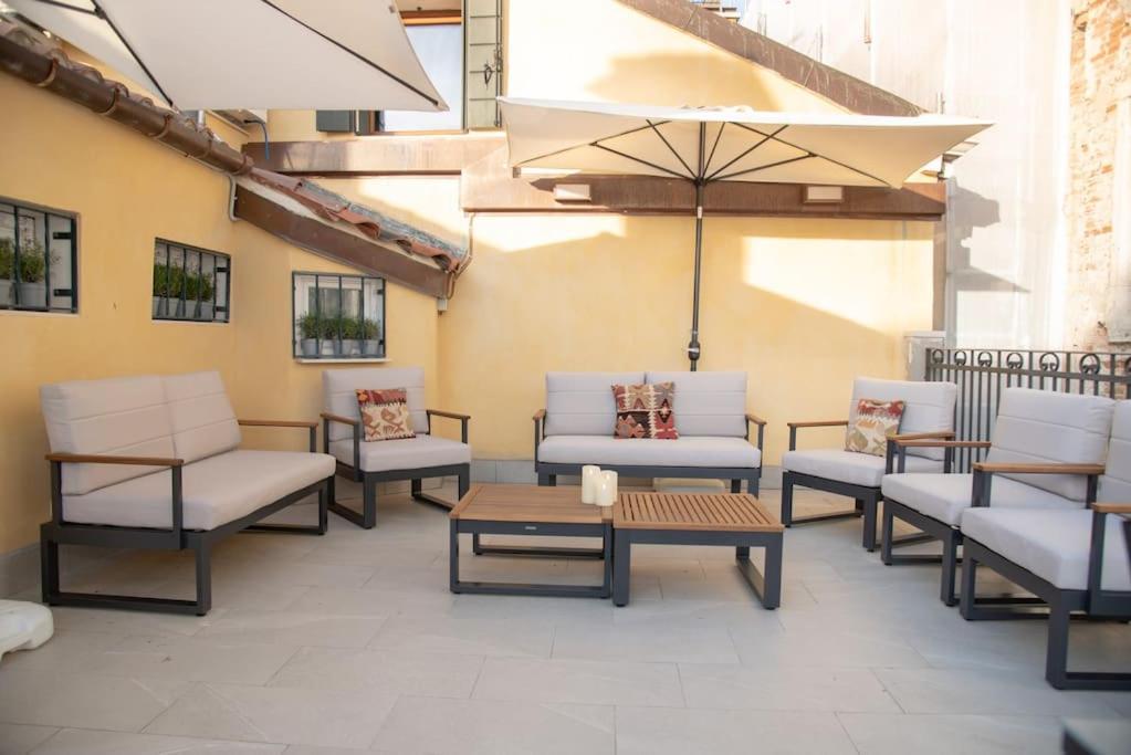 Casa del Carro 2 Grand Terrace Apartment