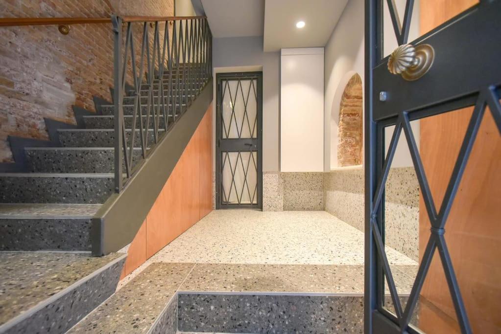 Casa del Carro 2 Grand Terrace Apartment