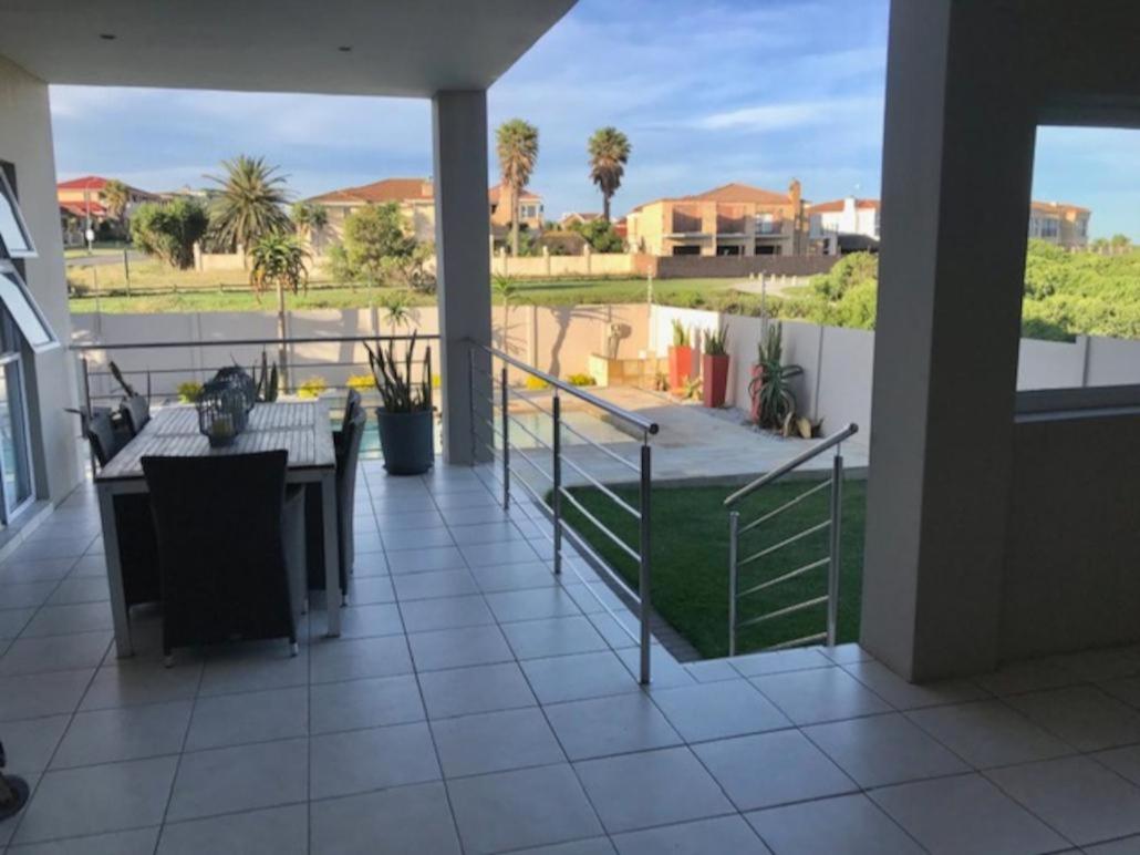 Amani Luxe Villa view 4
