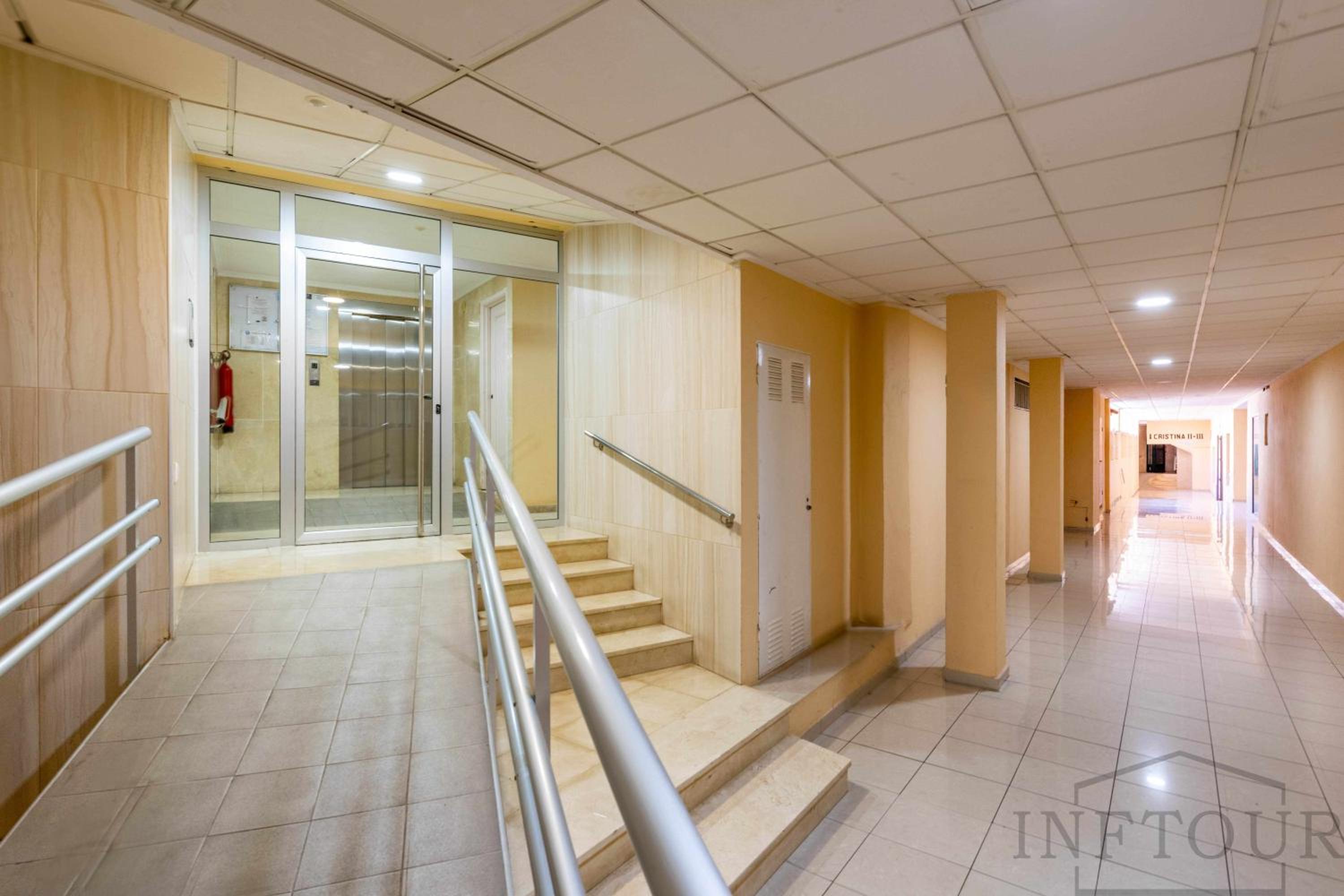 Inftour Cristina 1 Apartamento