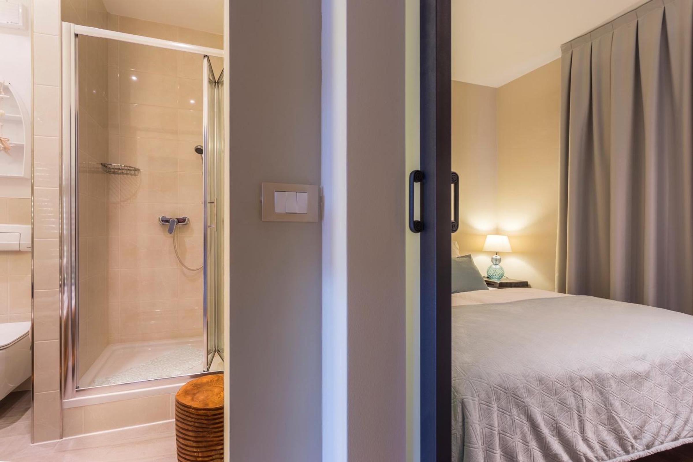 Residence Antonio - Deluxe Apartments & Rooms