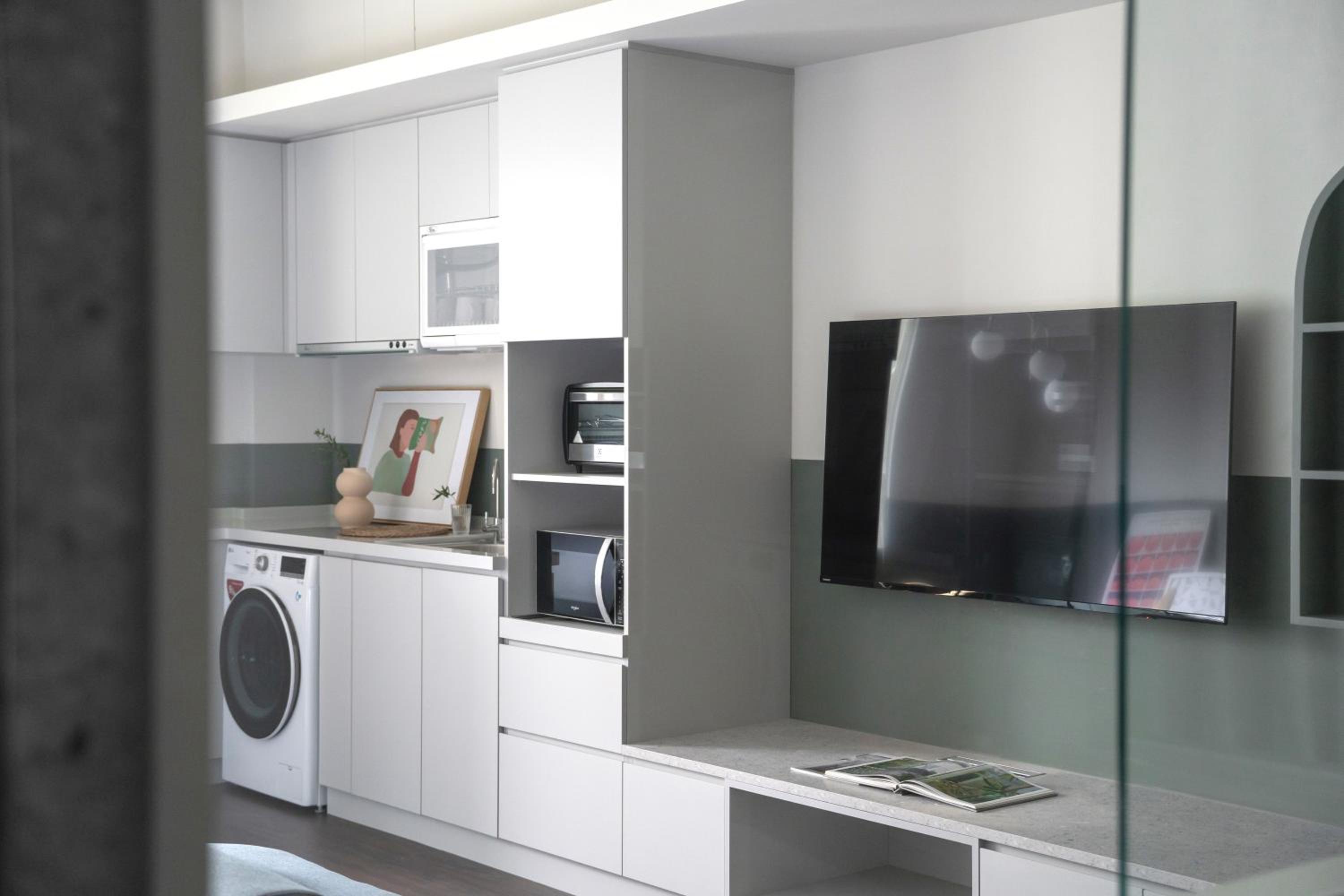 Lin Apartments by Olala Homes