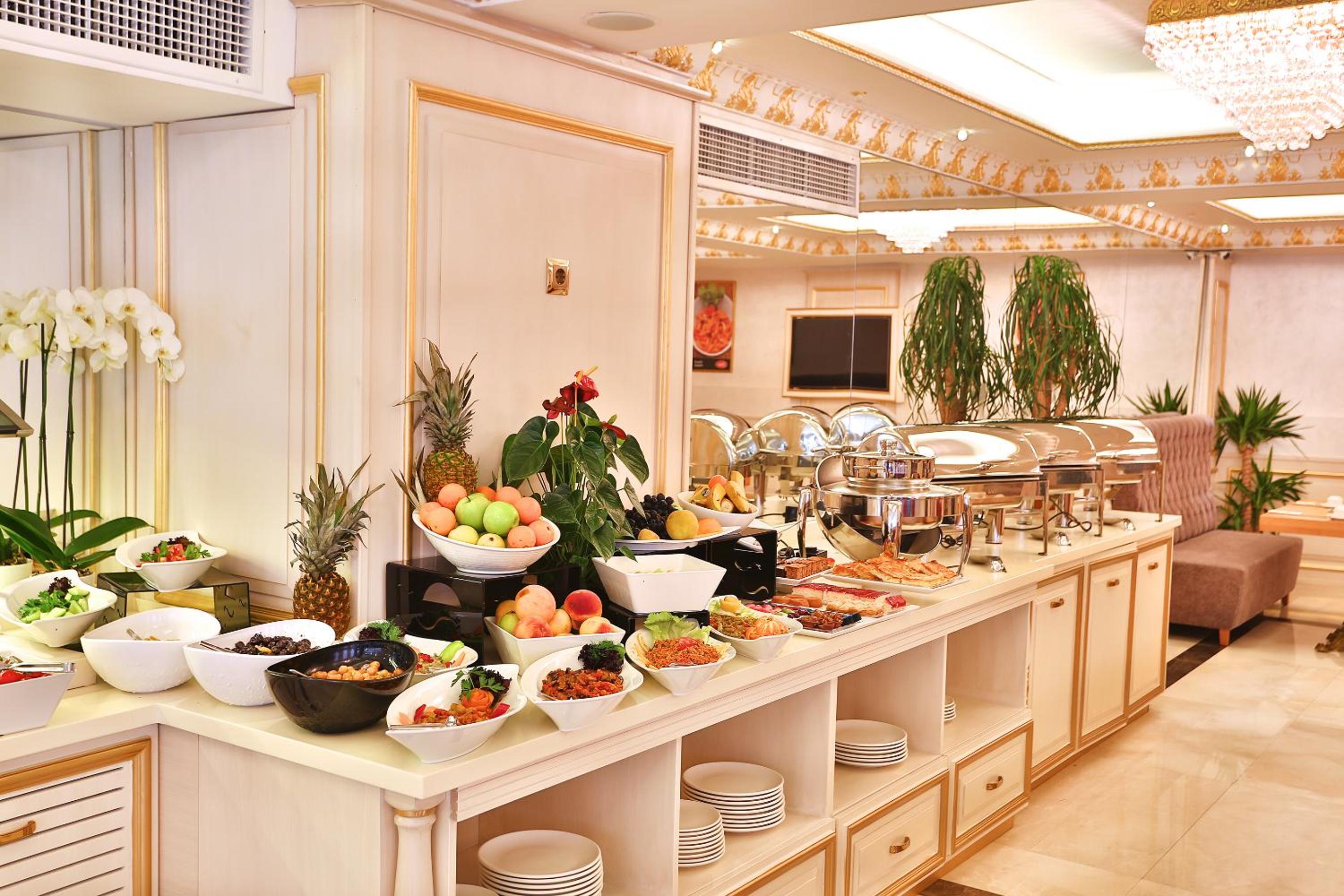 Emirhan Palace Otel - Image 27