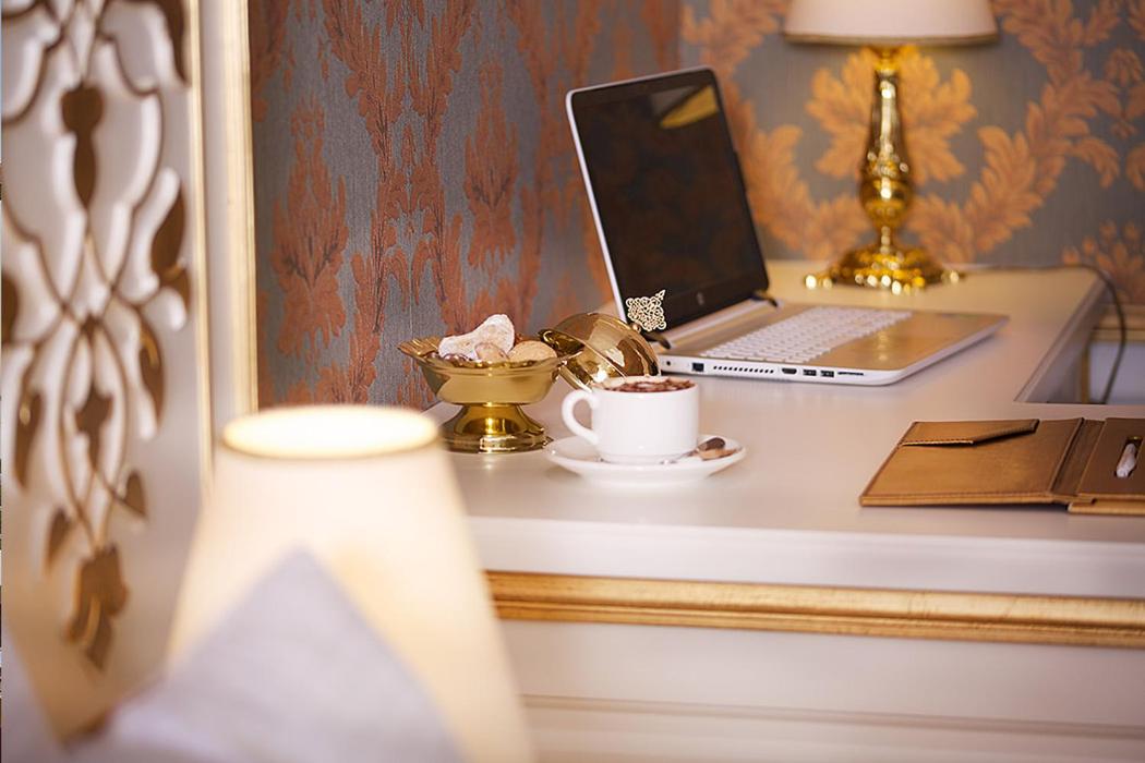 Emirhan Palace Otel - Image 45