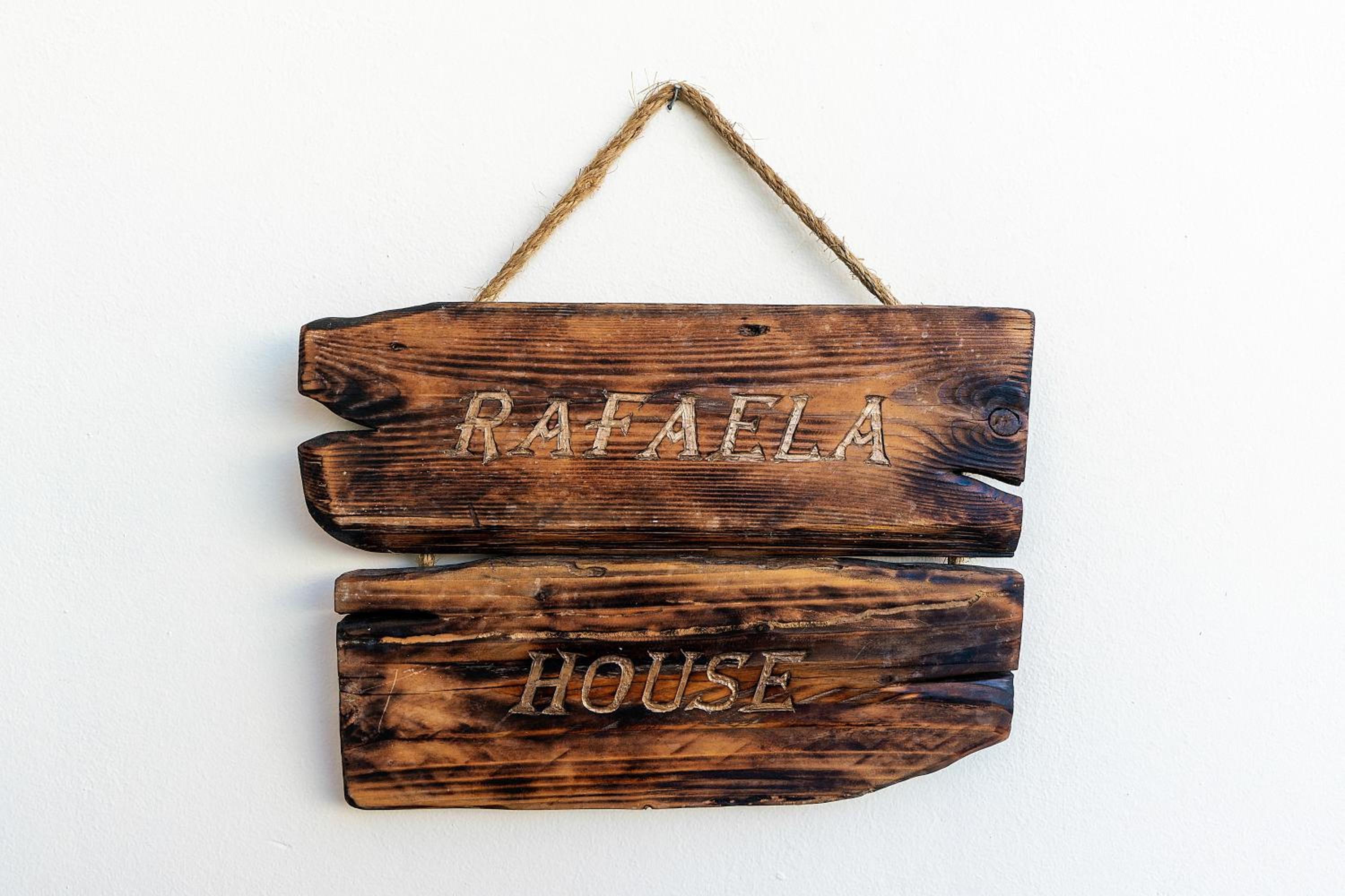 Rafaela's House view 3