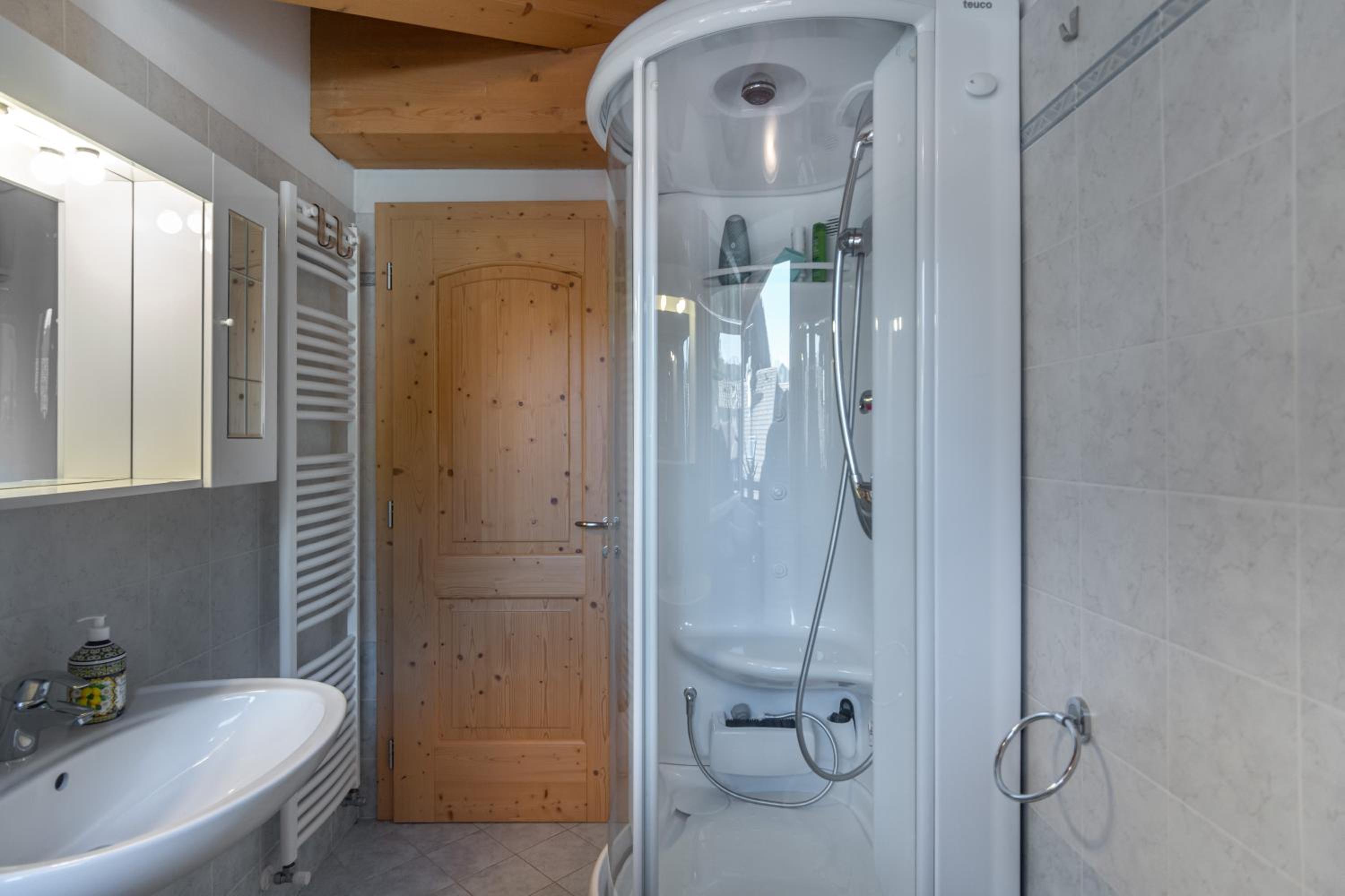 DolomiApartments - Appartamento Coronelle