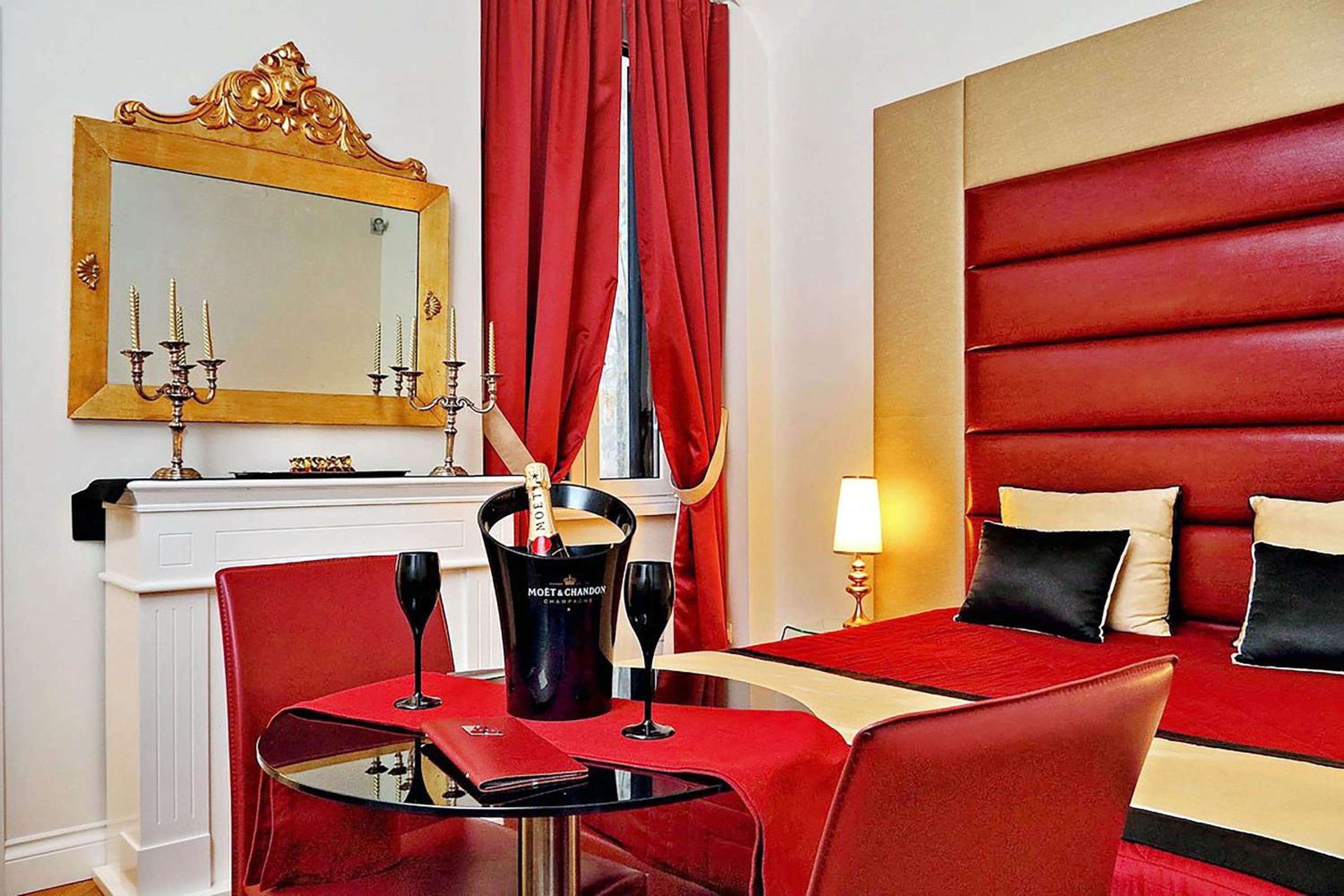 hotel room