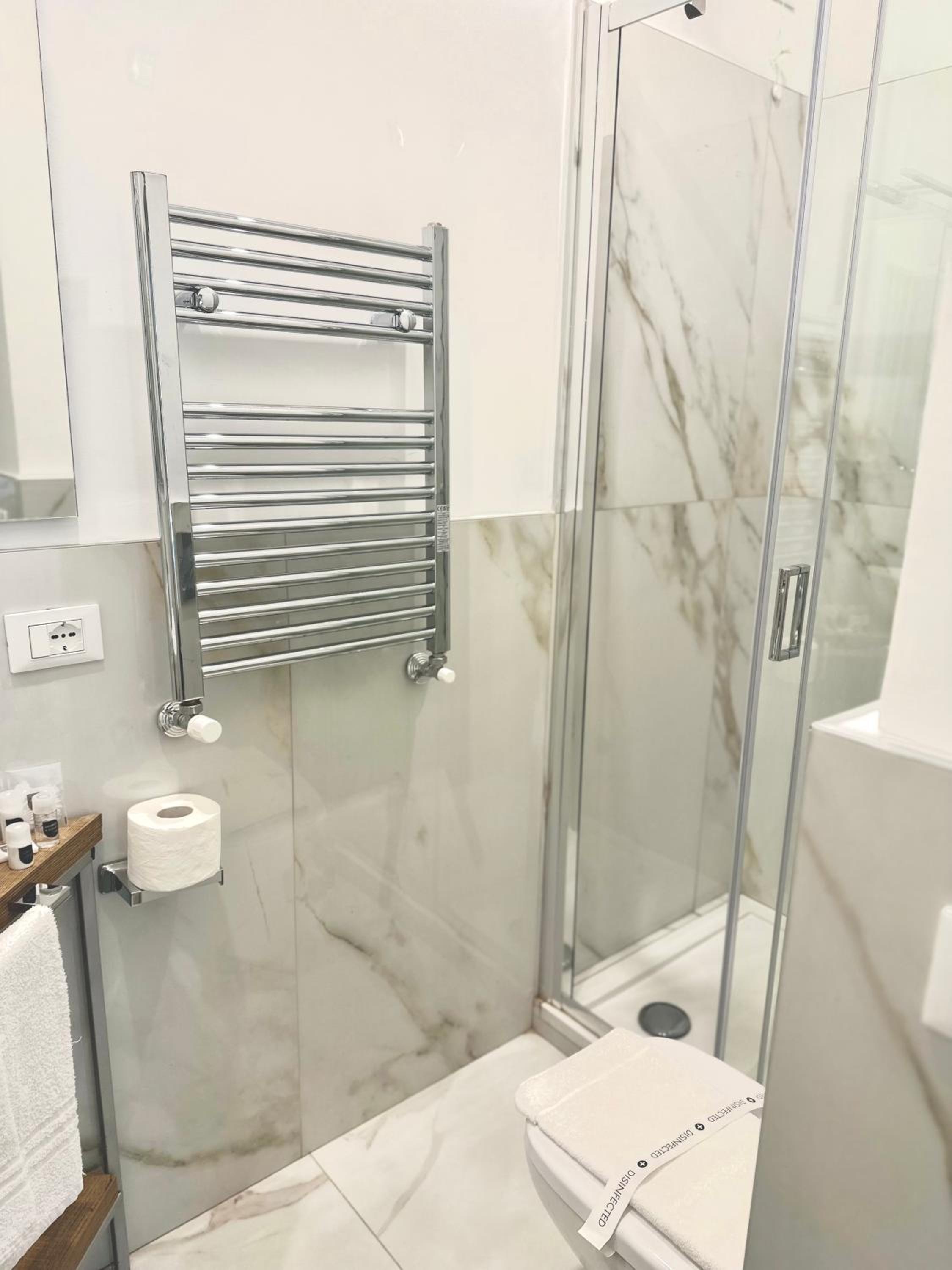 AD Suites Tritone