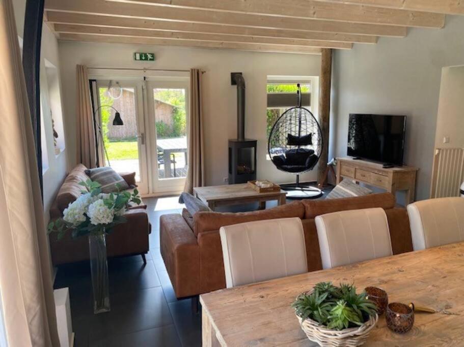 Ballumerhoeve Skip lodge view 3