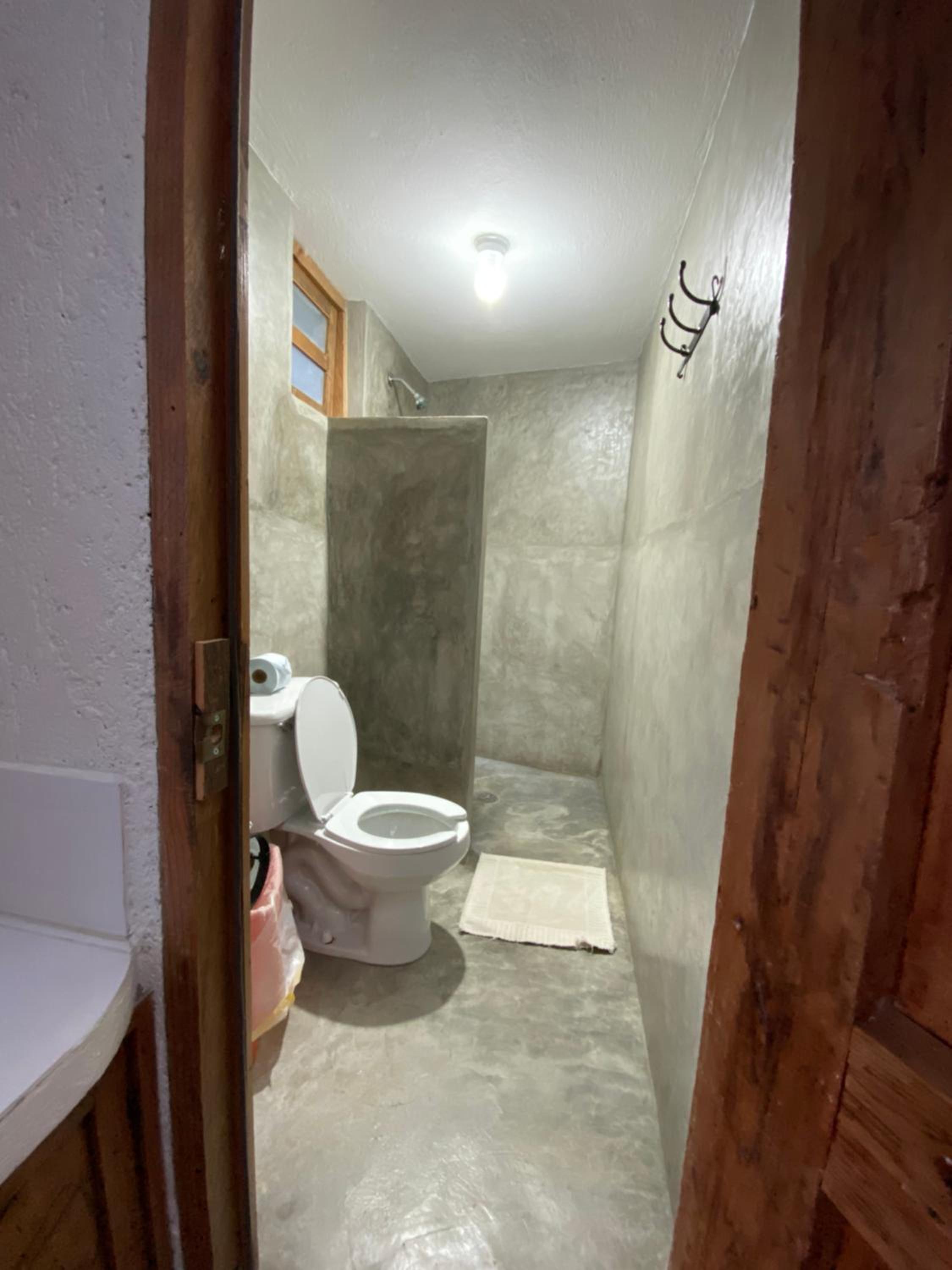 Rossco Hostel & Hotel