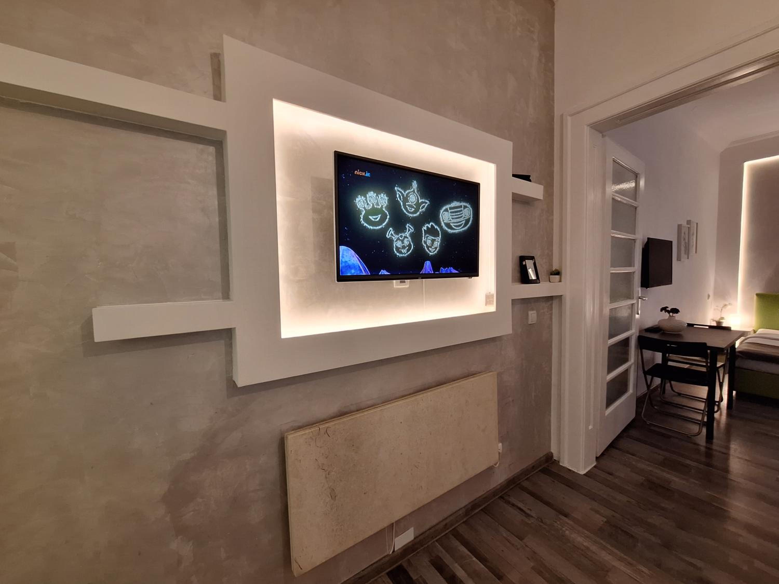 GENIUS APARTMENT
