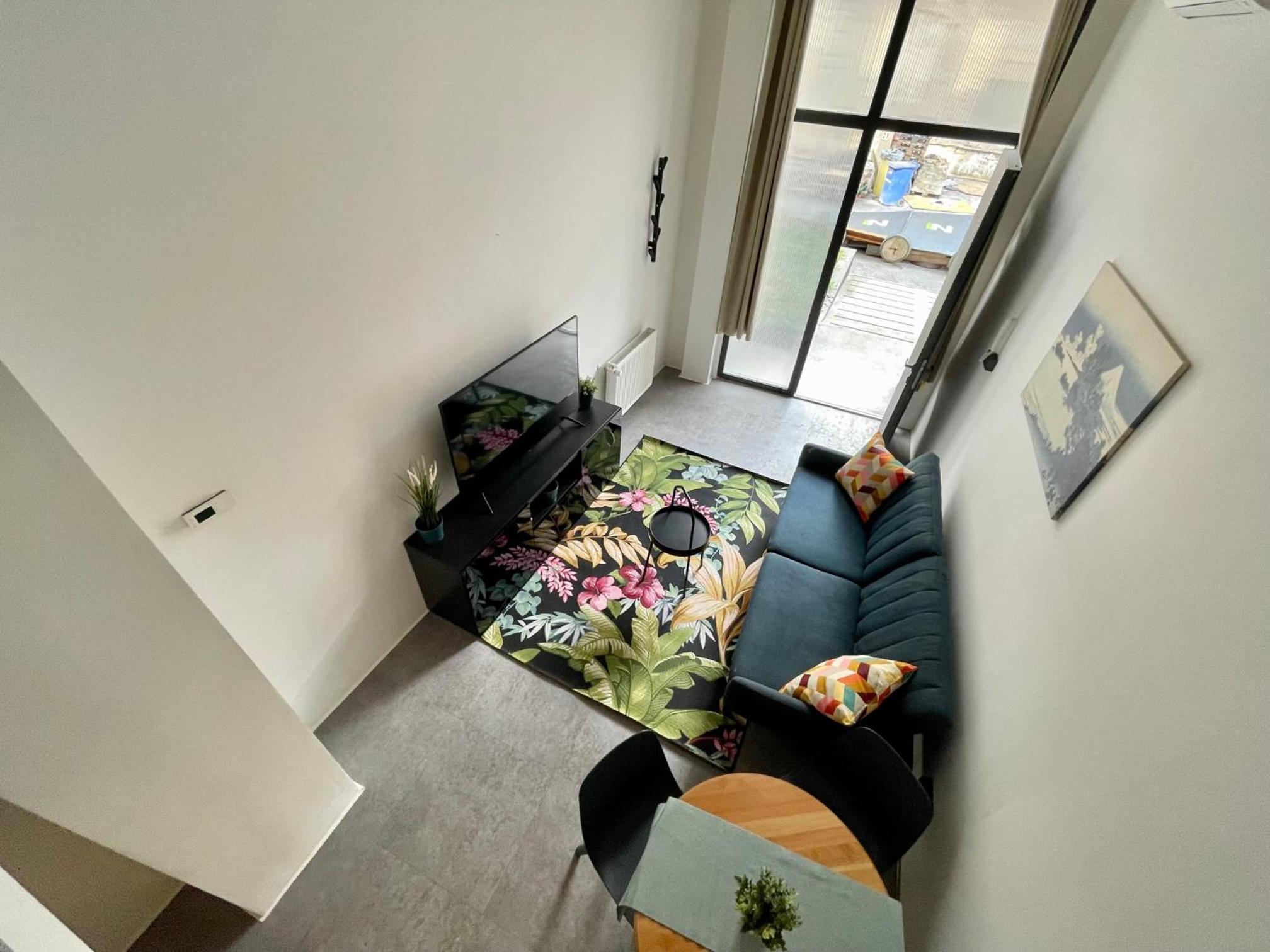INBP07 Studio Apartment #freeparking view 4