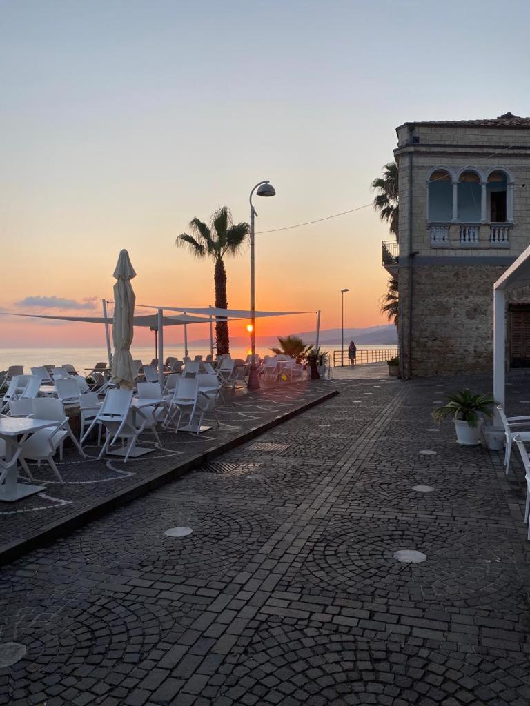 Camera del pescatore - casa rustica sul lungomare view 4