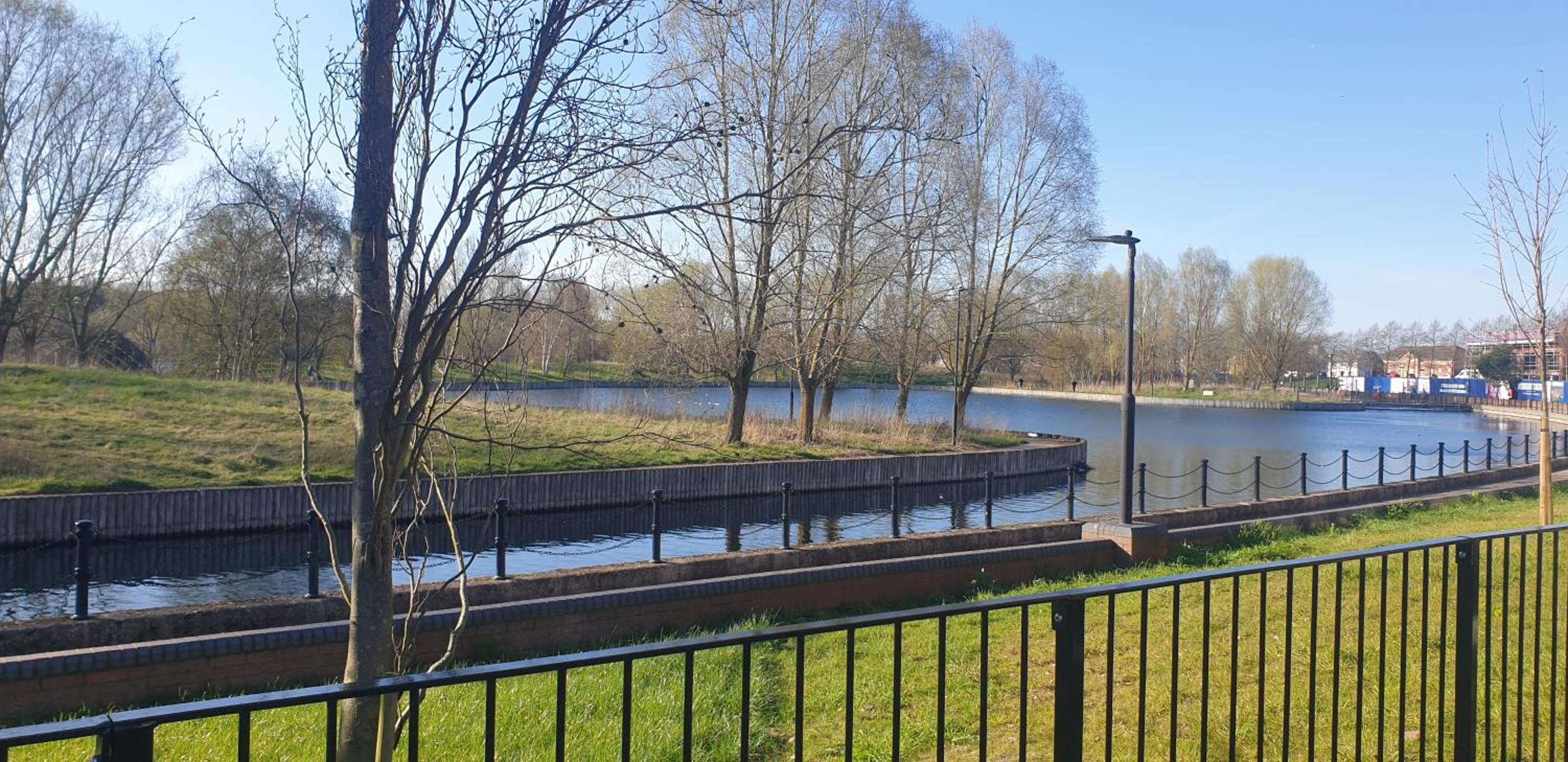 5 Star 1 Bed Sleeps 4 Free Parking view 2