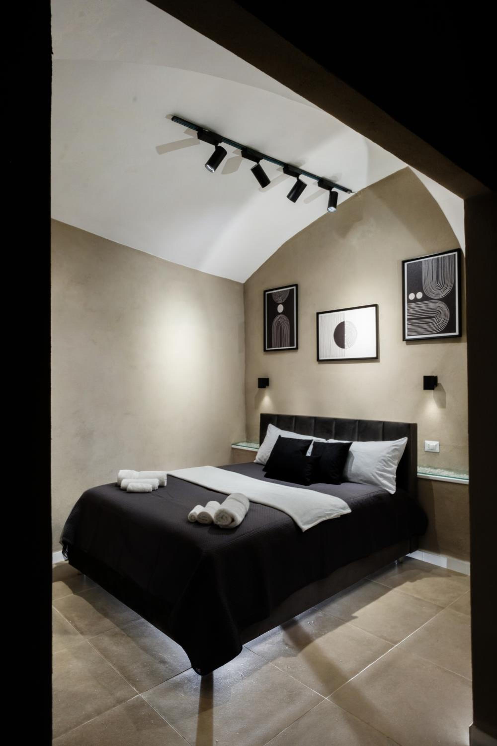 Pendino Rooms