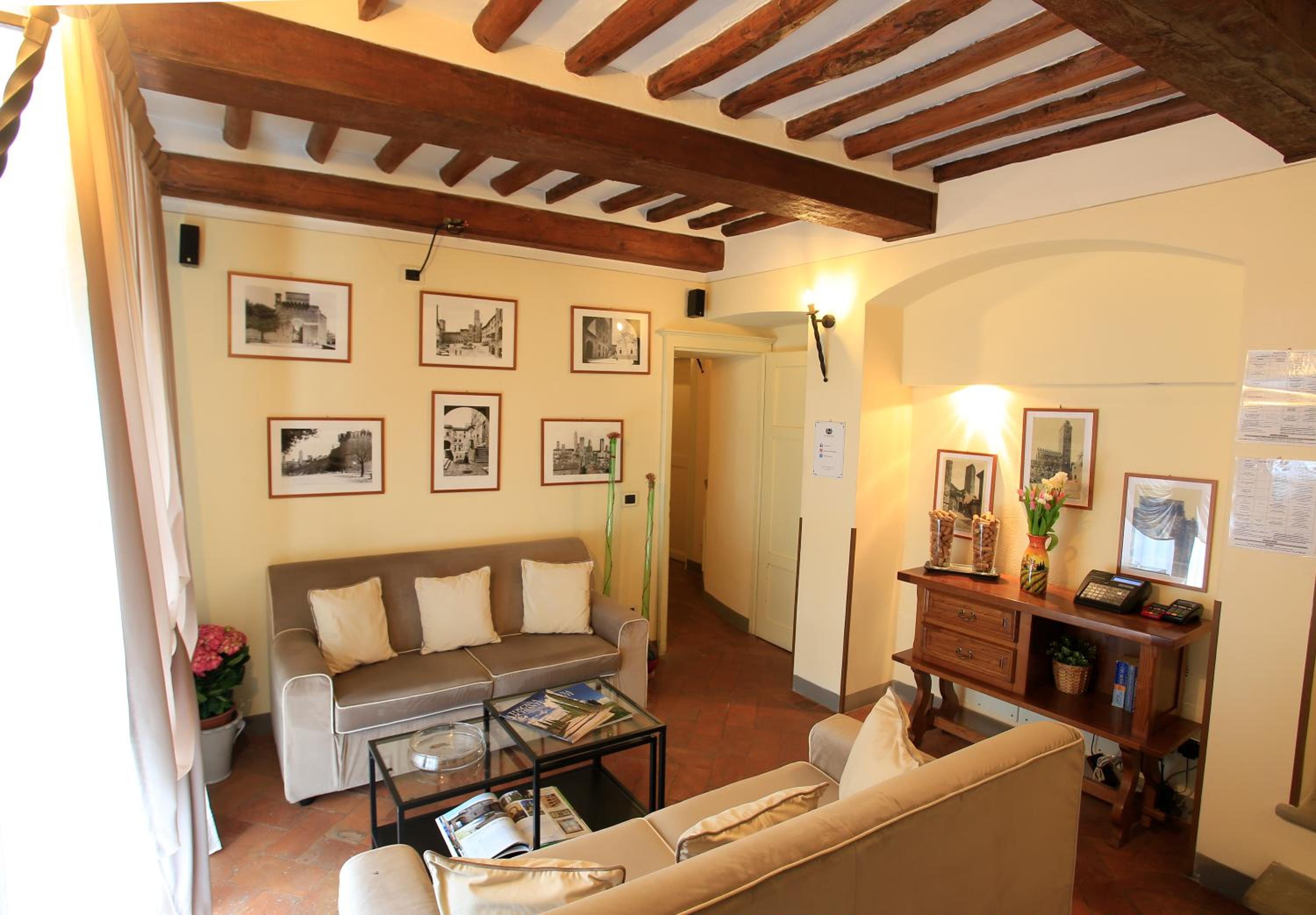 lounge