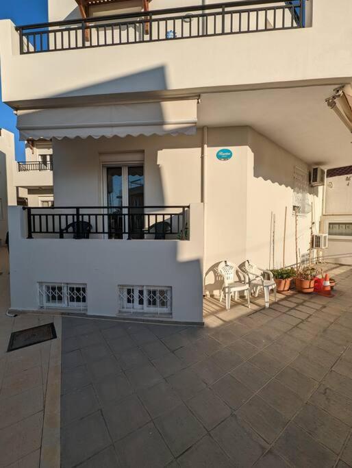Kouriton apartment is an ideal place to relax