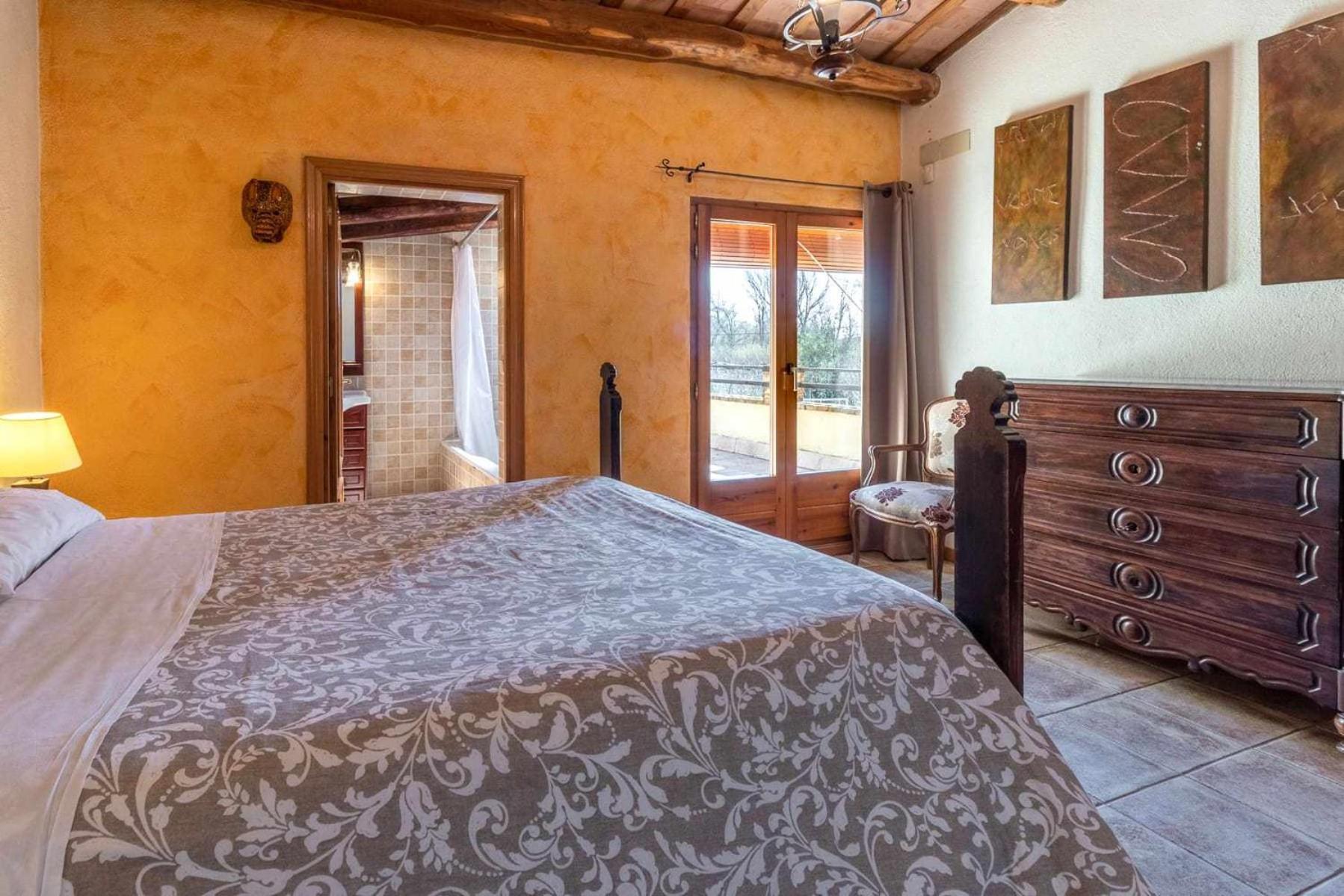 Can Salvà Casa rural en magnífico entorno natural