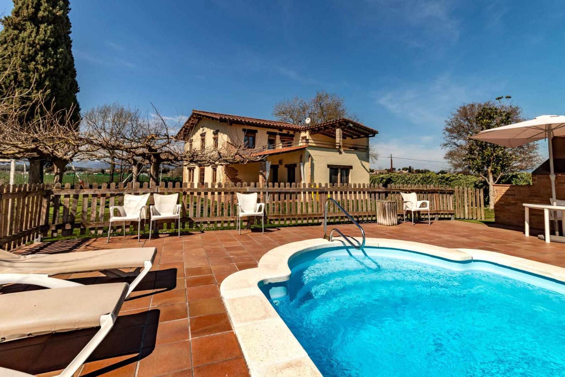 Can Salvà Casa rural en magnífico entorno natural
