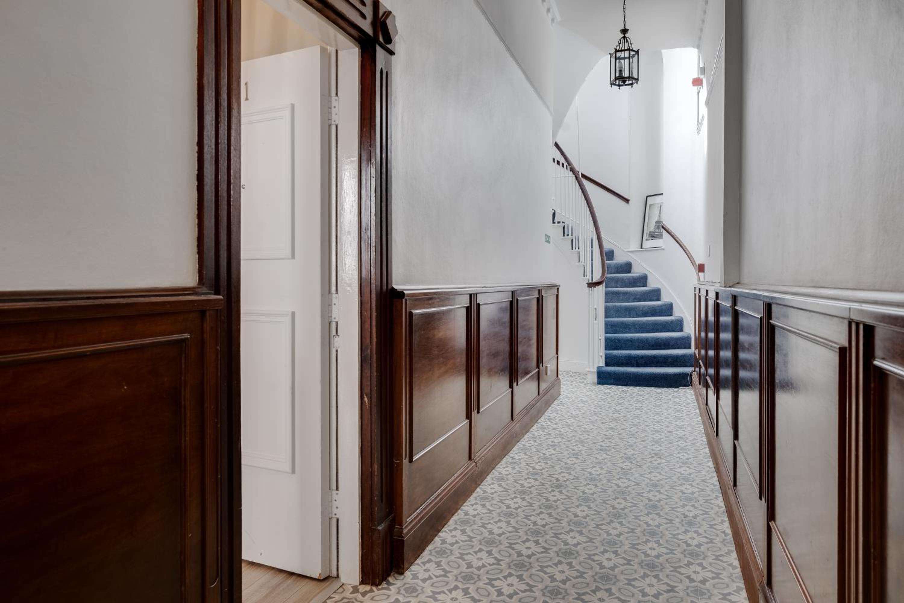 Rodney Street Townhouse & Apartments, Central & Stylish view 2