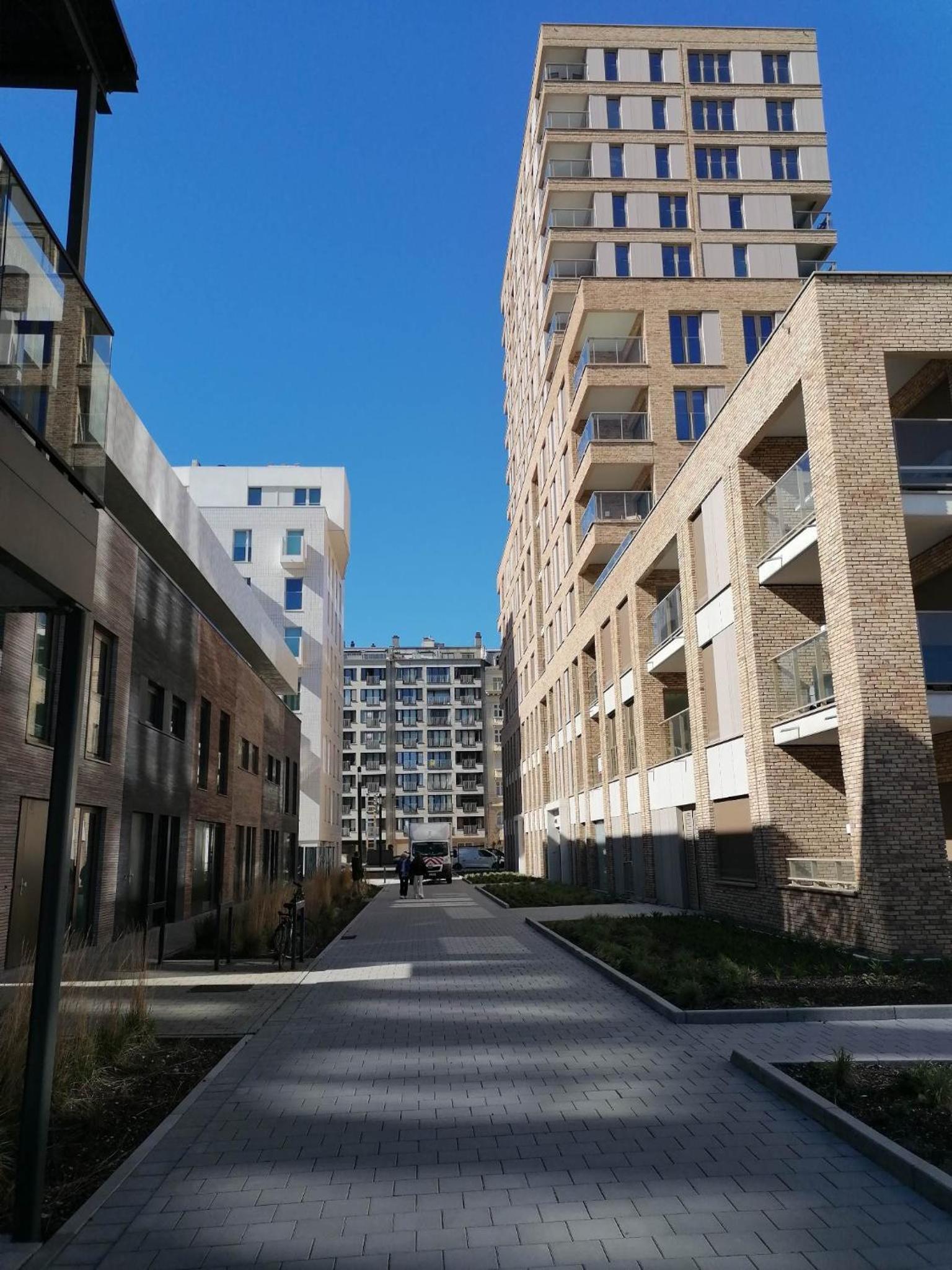 Bartine - modern and spacious flat near the sea, free parking space
