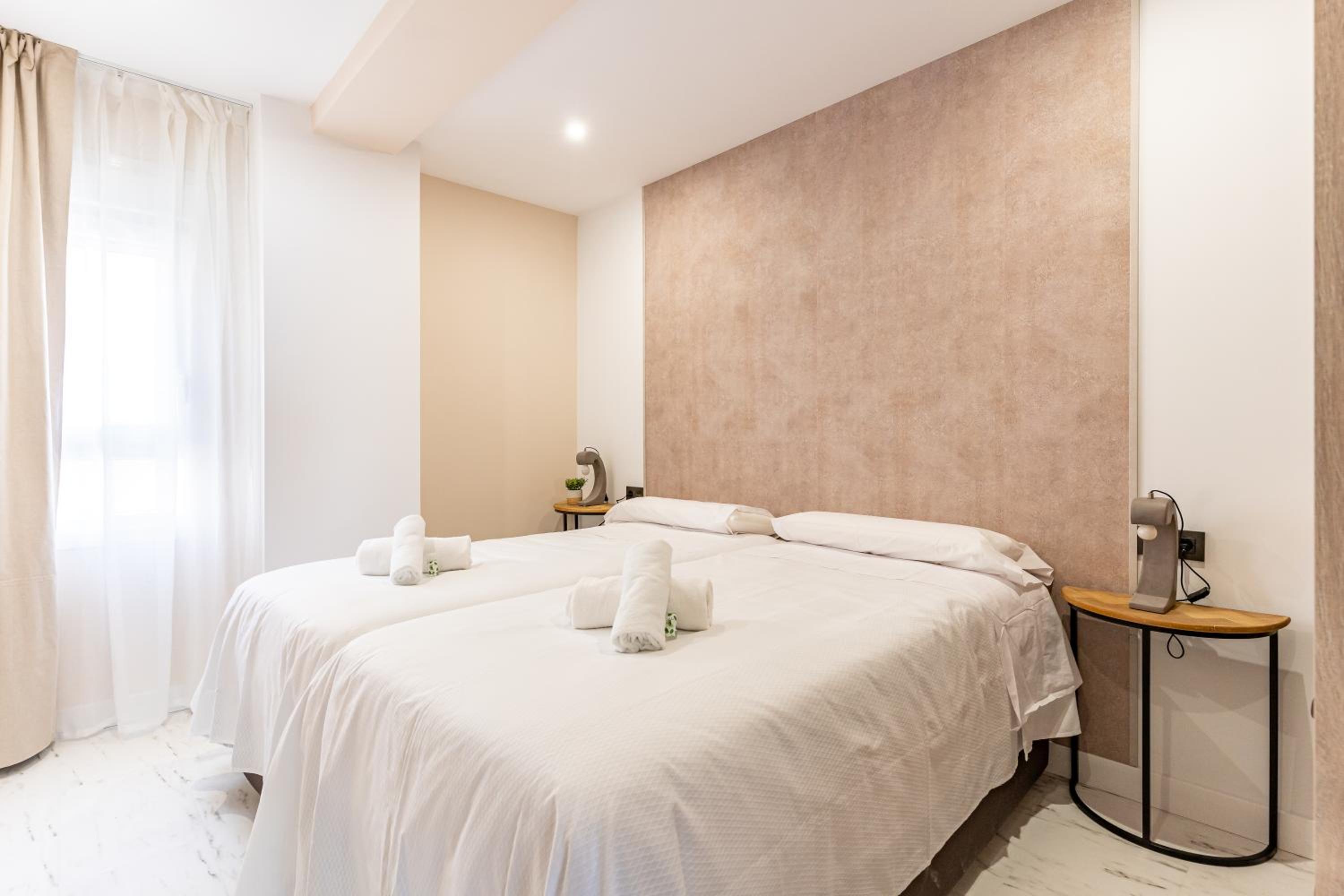 Apartaments Paseo Marítimo by Expoholidays