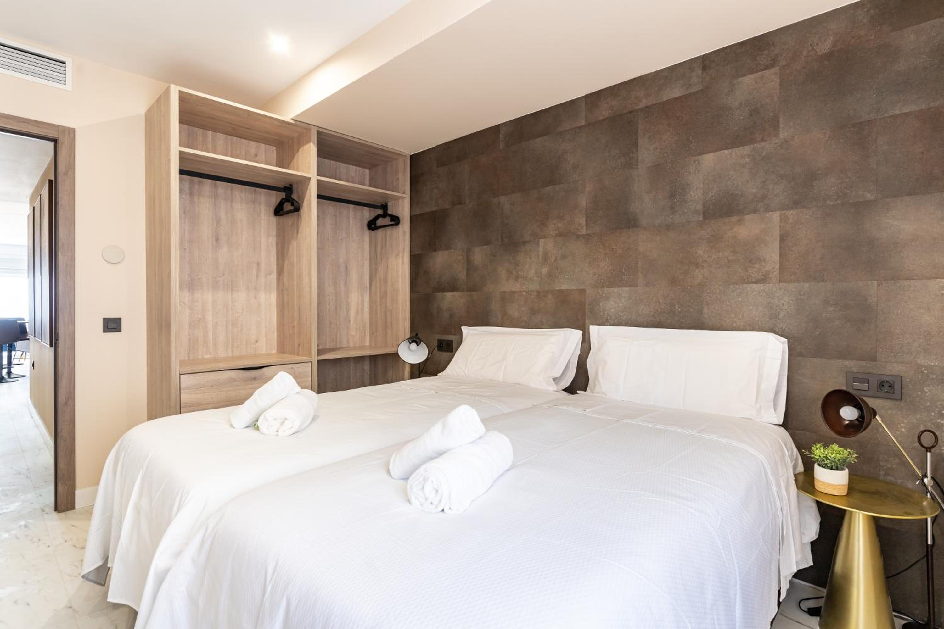Apartaments Paseo Marítimo by Expoholidays