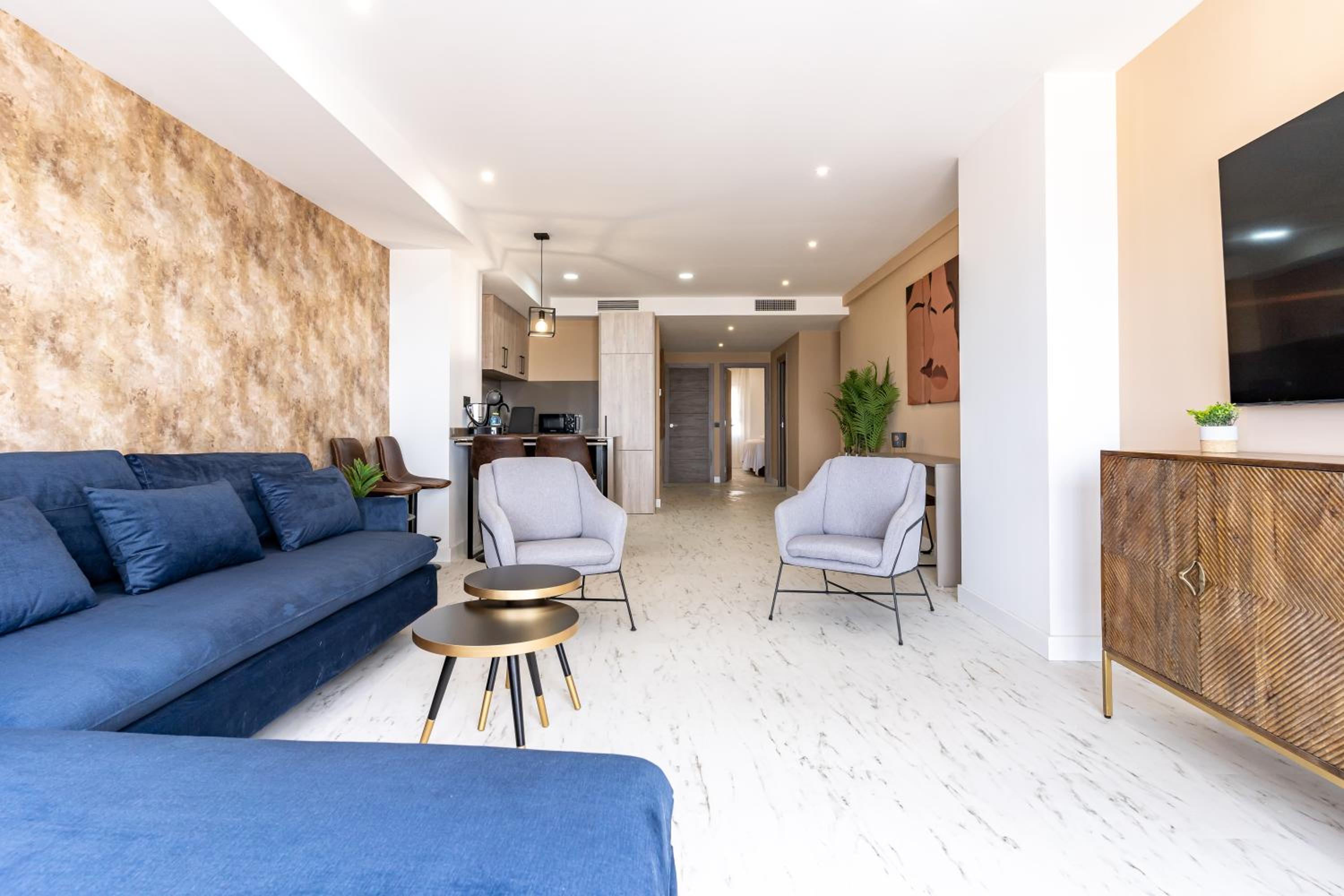 Apartaments Paseo Marítimo by Expoholidays
