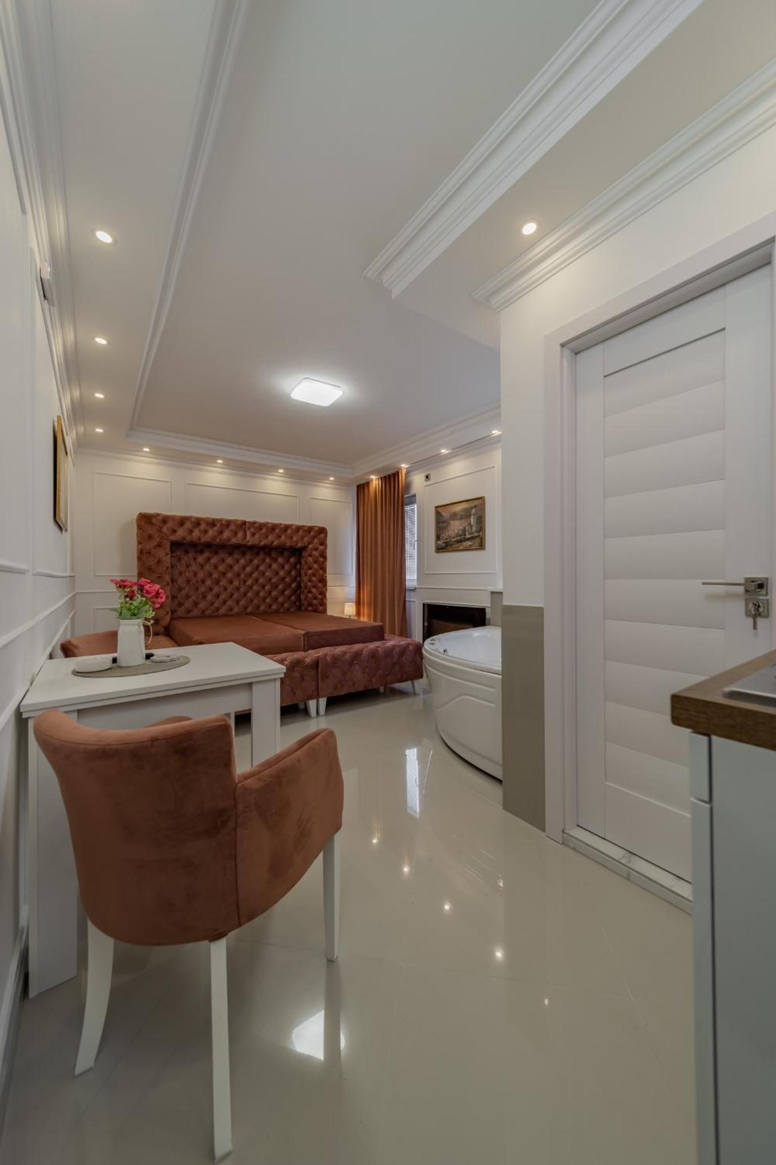 TIMS Apartman 7 view 4