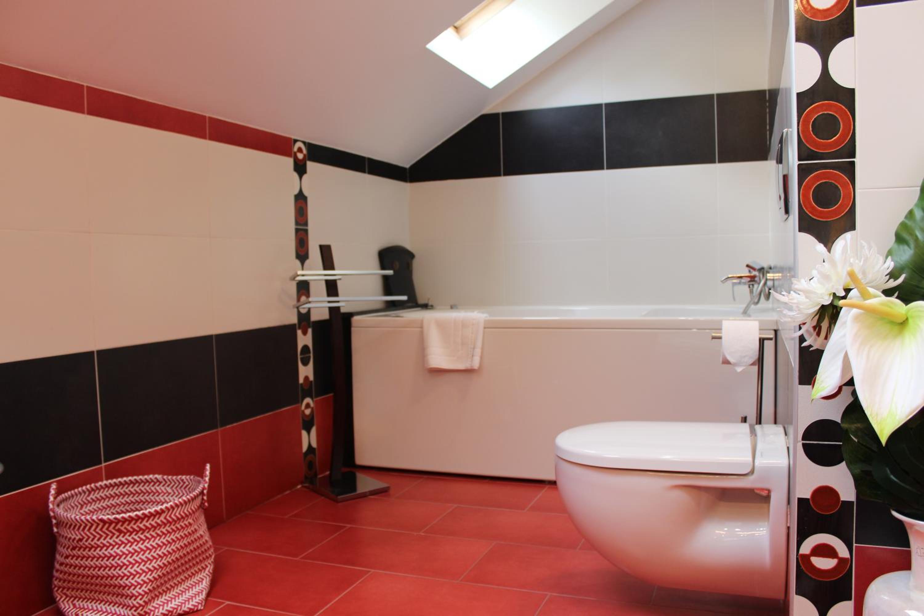 Exclusiva casa con piscina en Gondomar