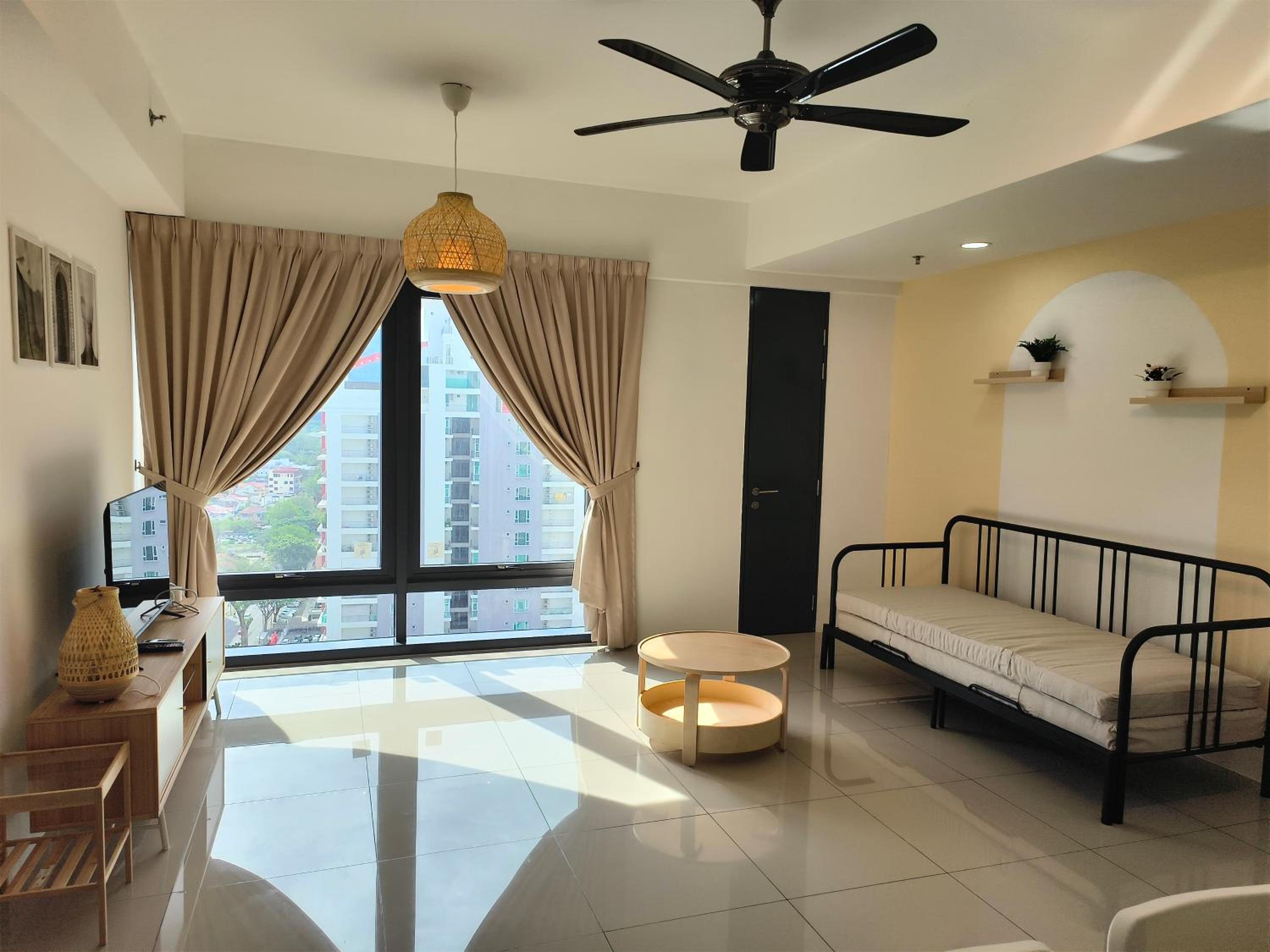 New Georgetown Tropical Macalister 218 Homestay 9pax to11pax HENG photo 1