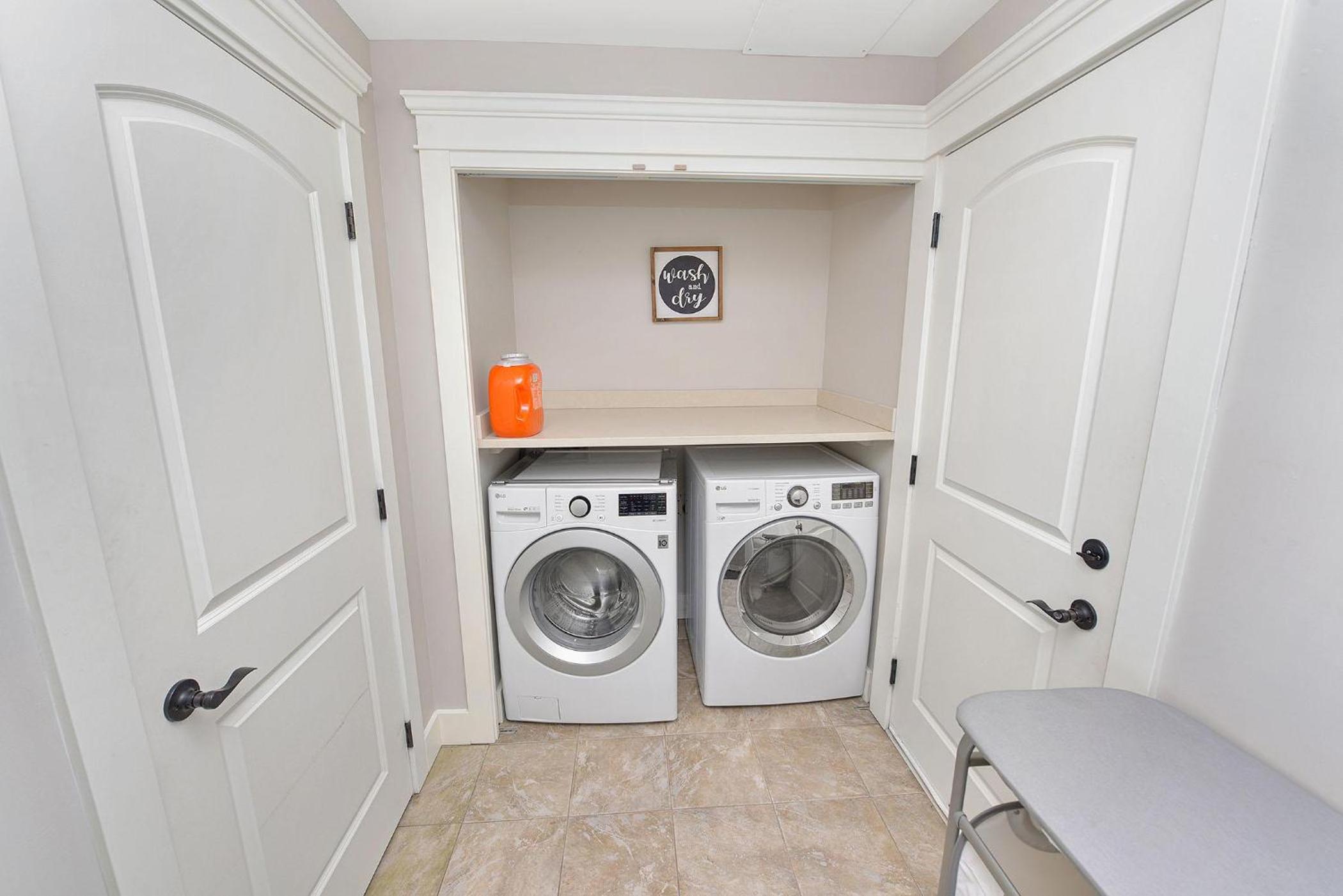 Mount Finlayson View Villa by EMR Vacation Rentals